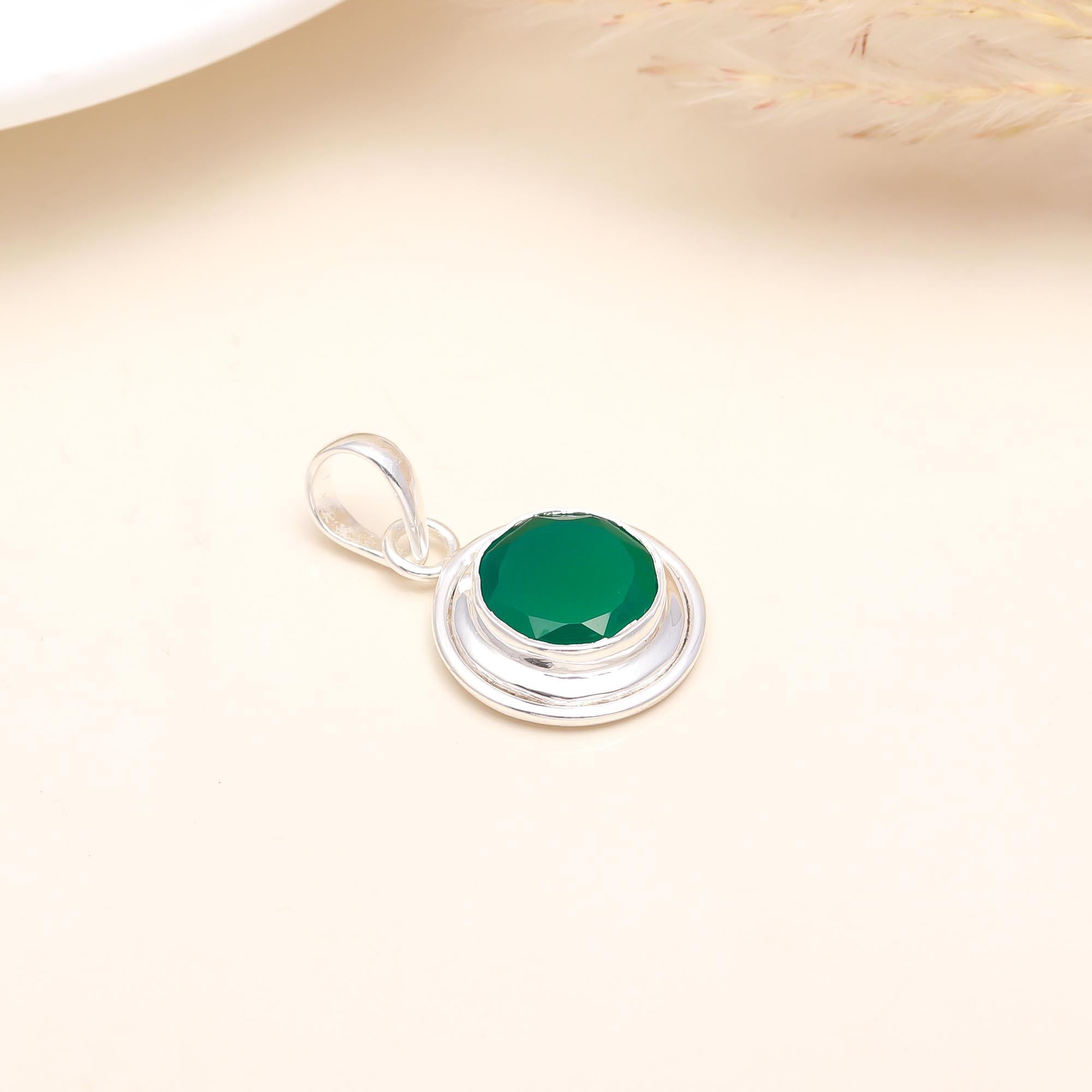 Natural Green Onyx Pendant in 925 Sterling Silver – Minimalist Round Necklace Charm