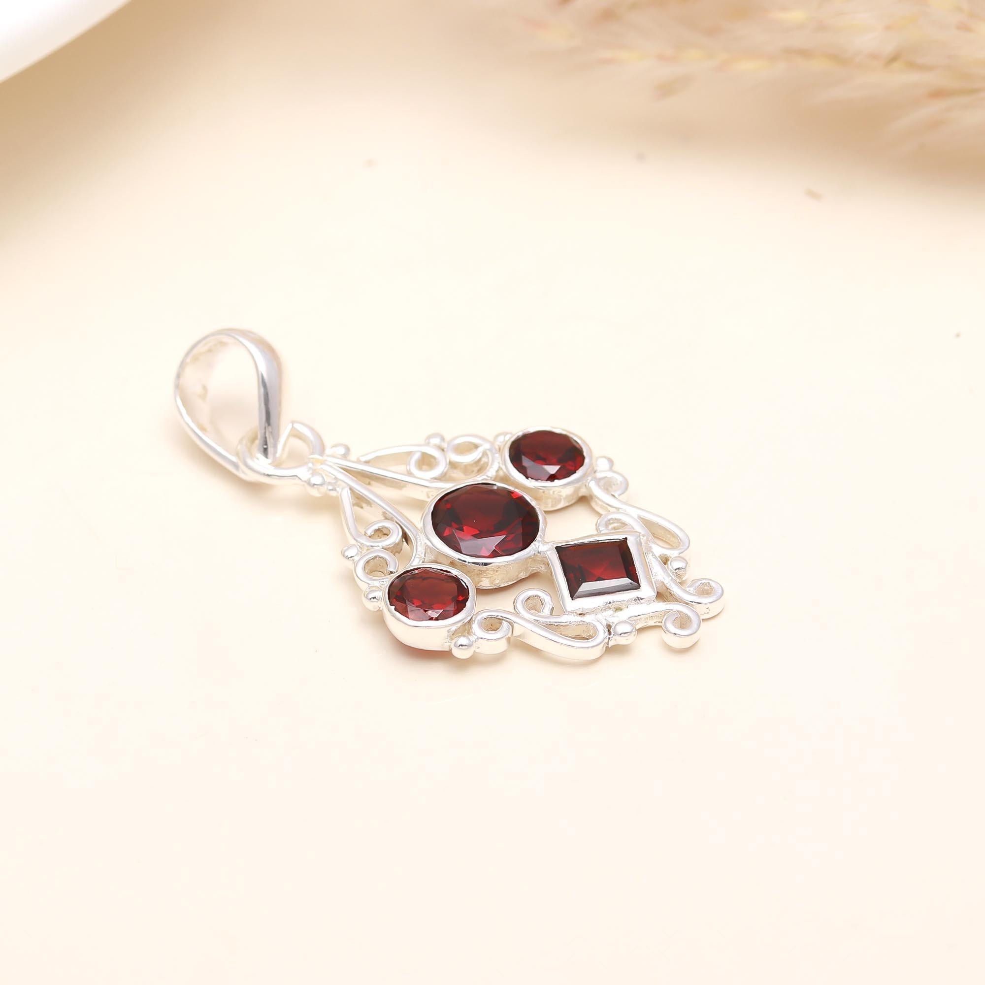 Sterling Silver Stone Garnet Pendant