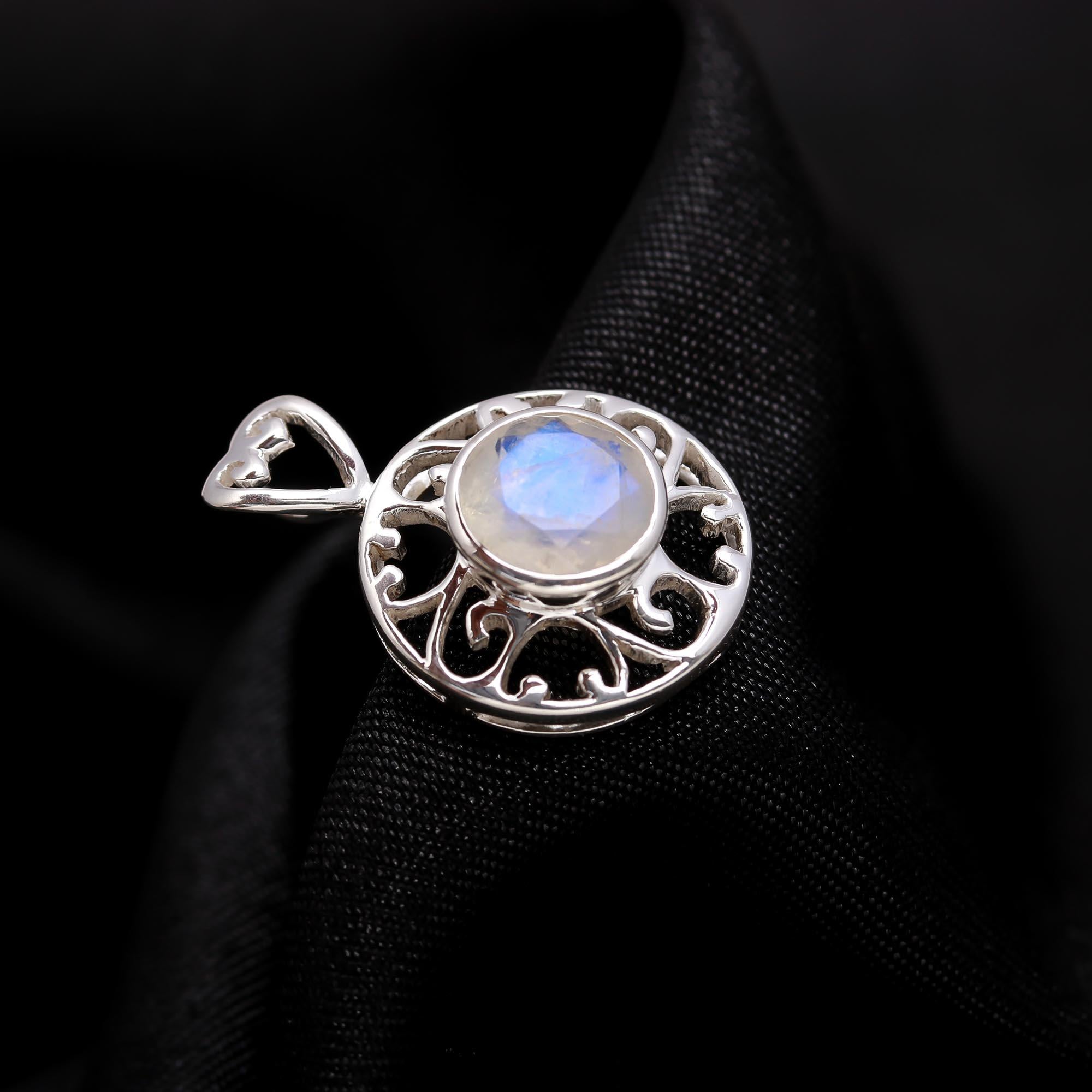 925 Sterling Silver Rainbow Moonstone Ethnic Pendant