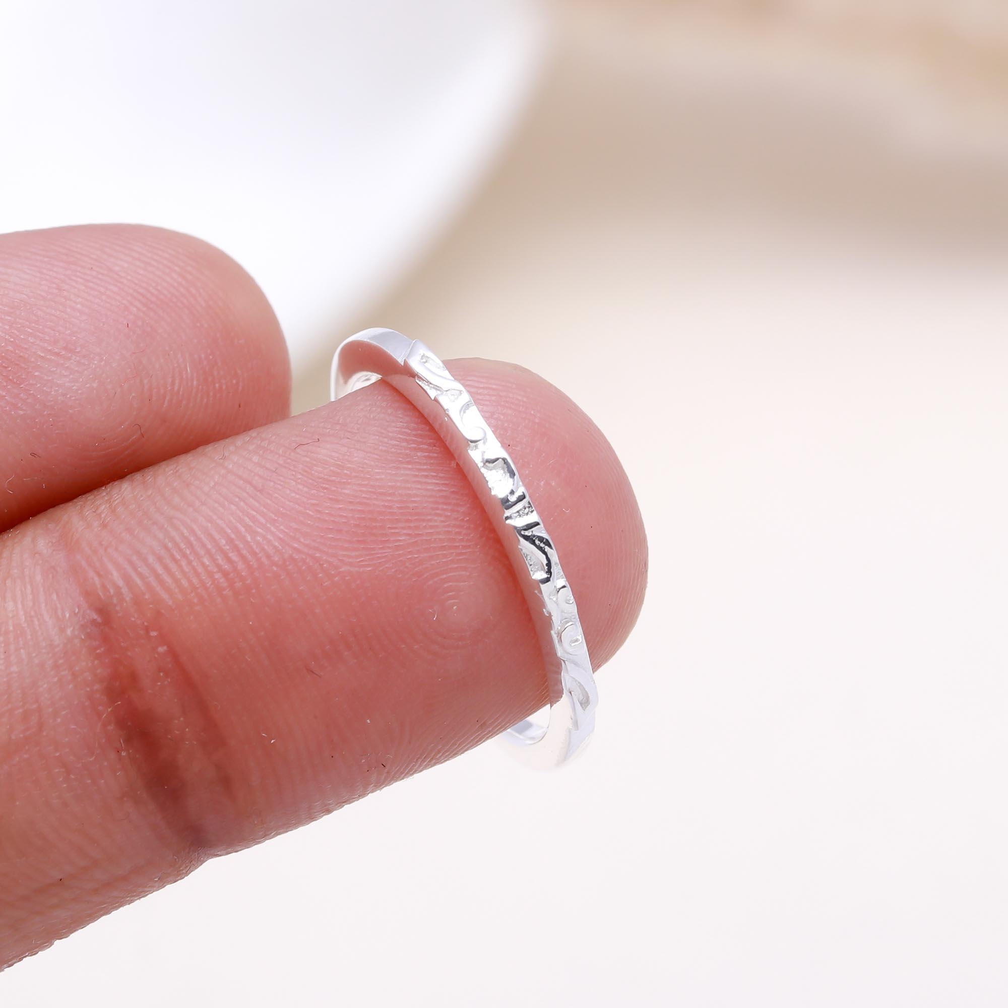 The Sky Drift: Silver Patterned Cloud Ring