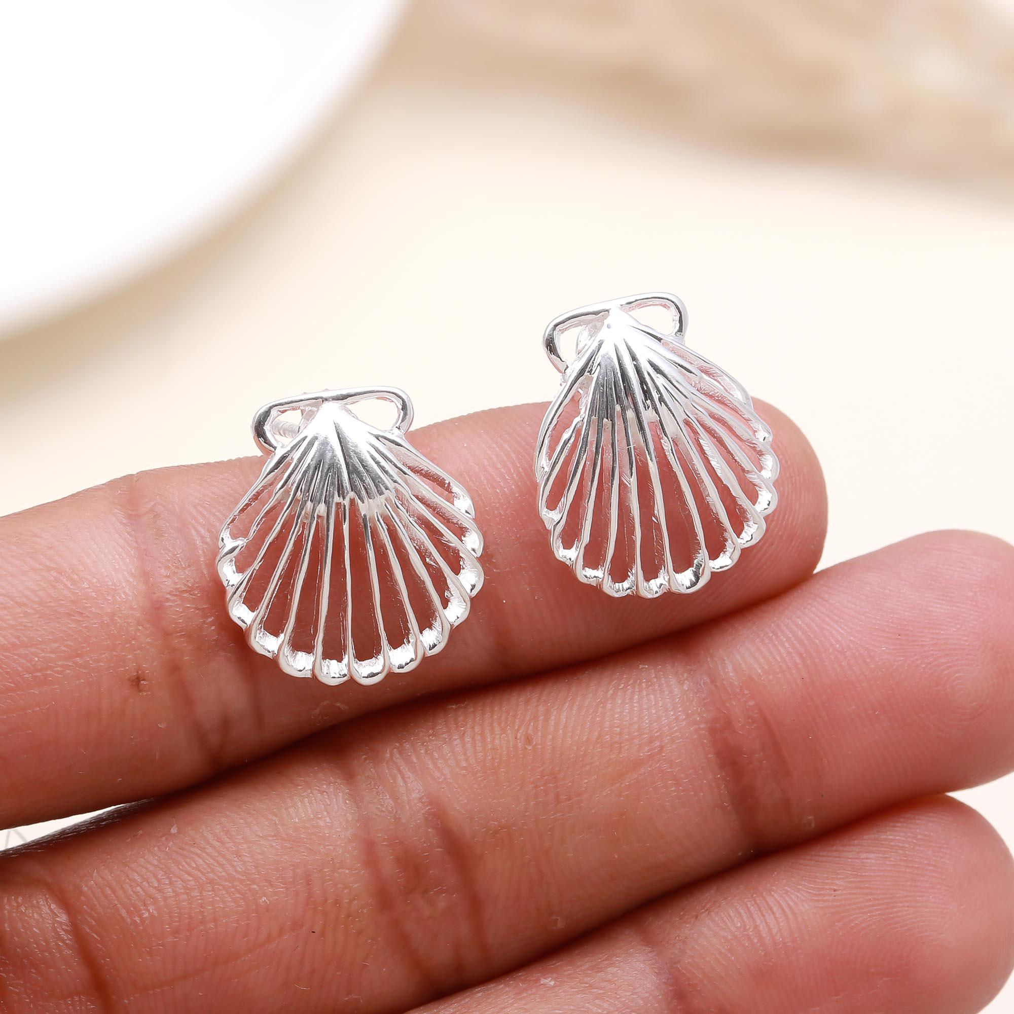 925 Sterling Silver Shell Stud Earrings
