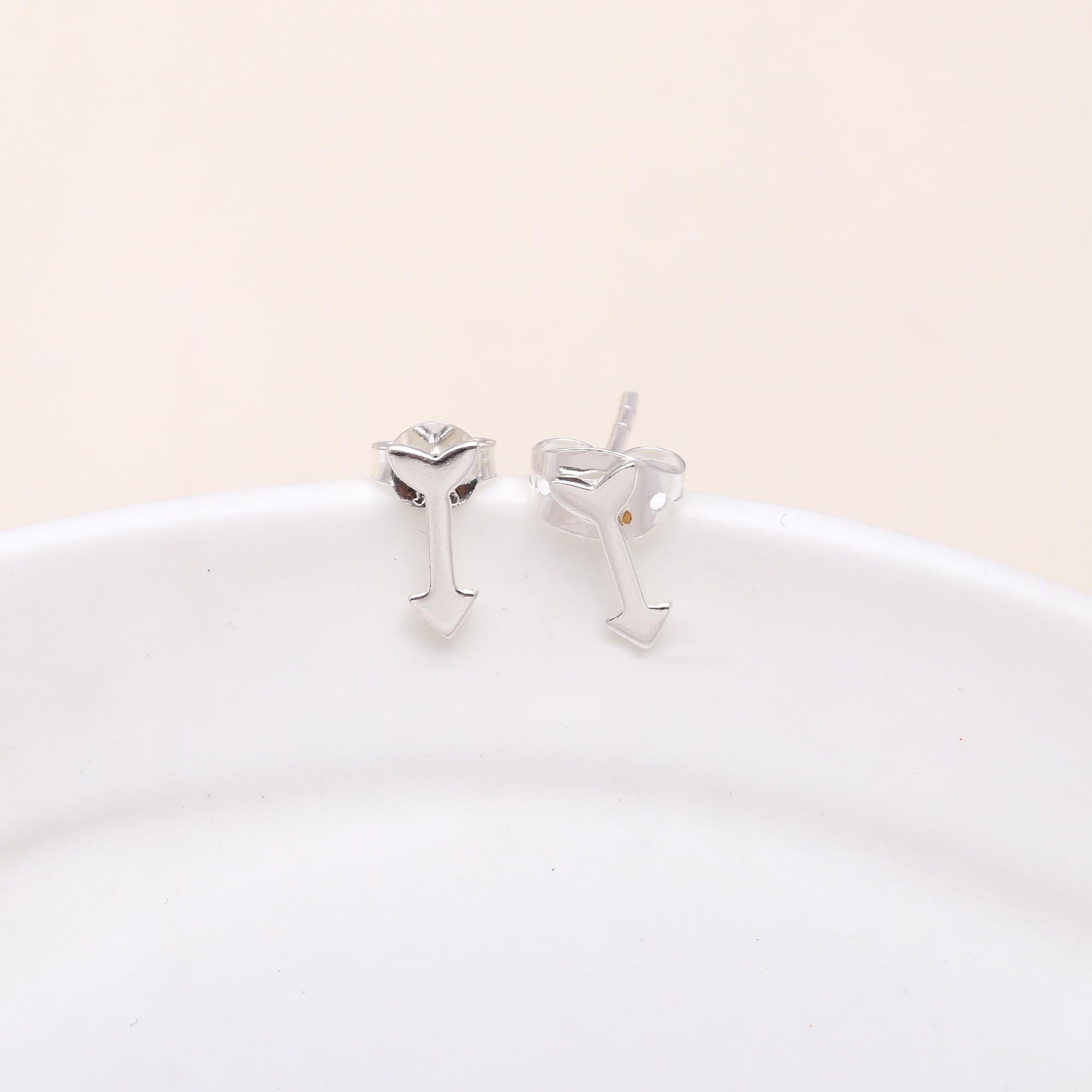 925 Sterling Silver Arrow Stud Earrings