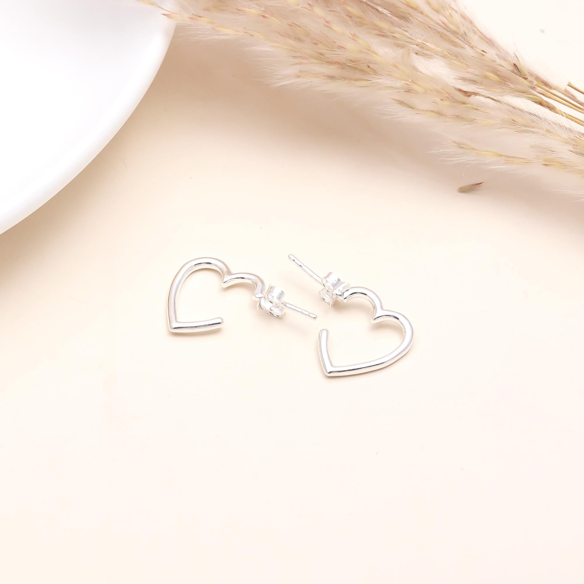 925 Sterling Silver Open Heart Stud Earrings