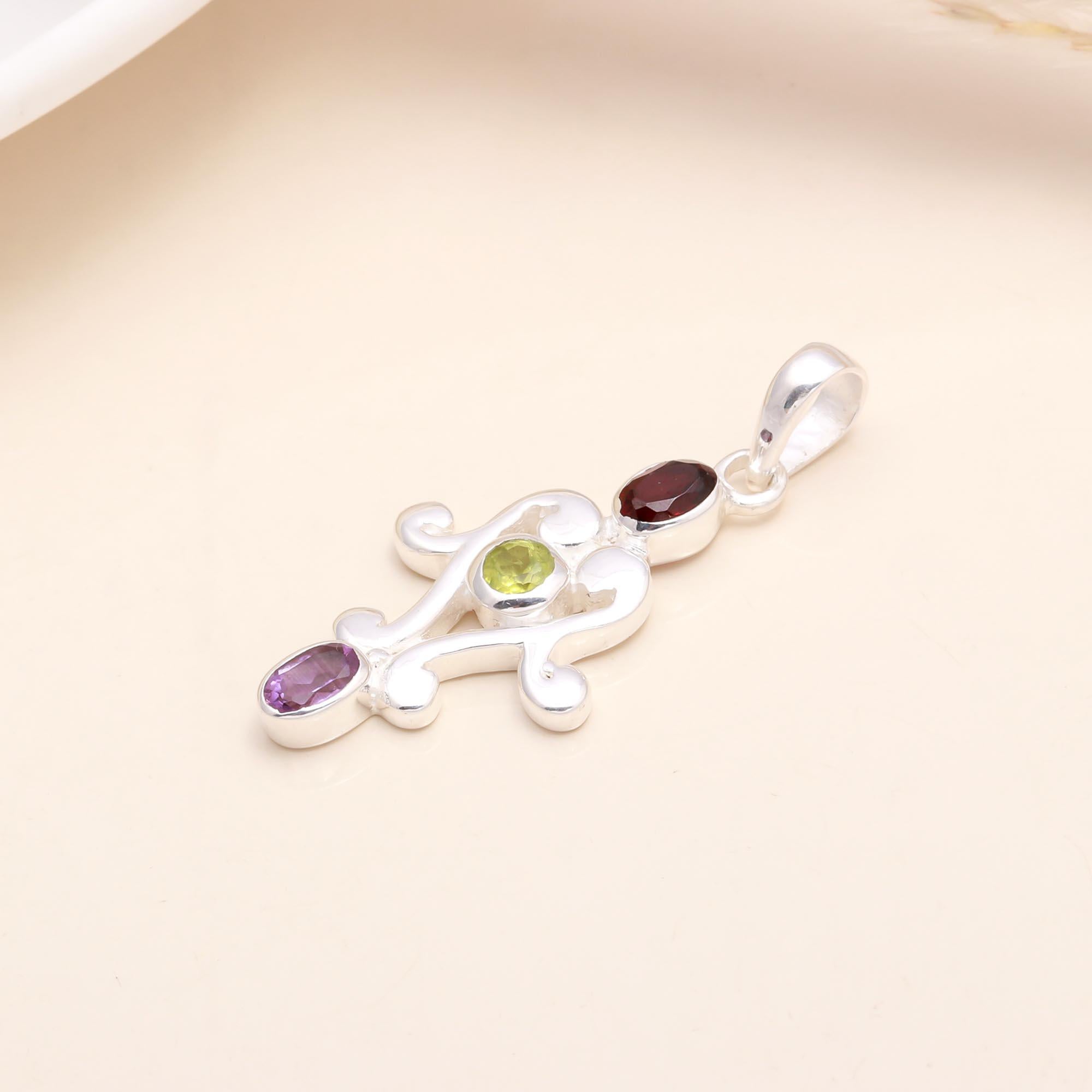925 Sterling Silver Vintage Garnet, Peridot & Amethyst Pendant