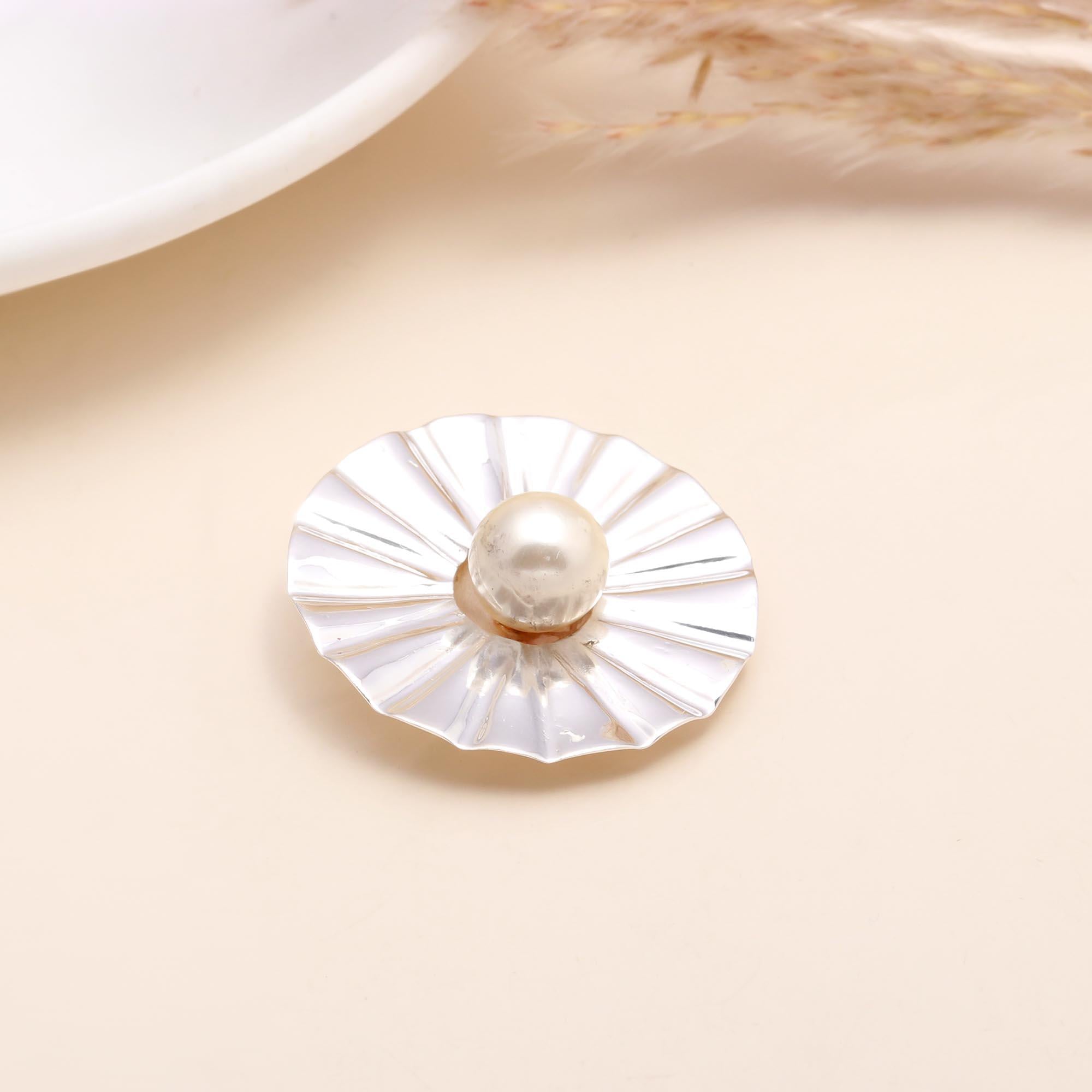 925 Sterling Silver Natural Pearl Center Modern Disc Pendant