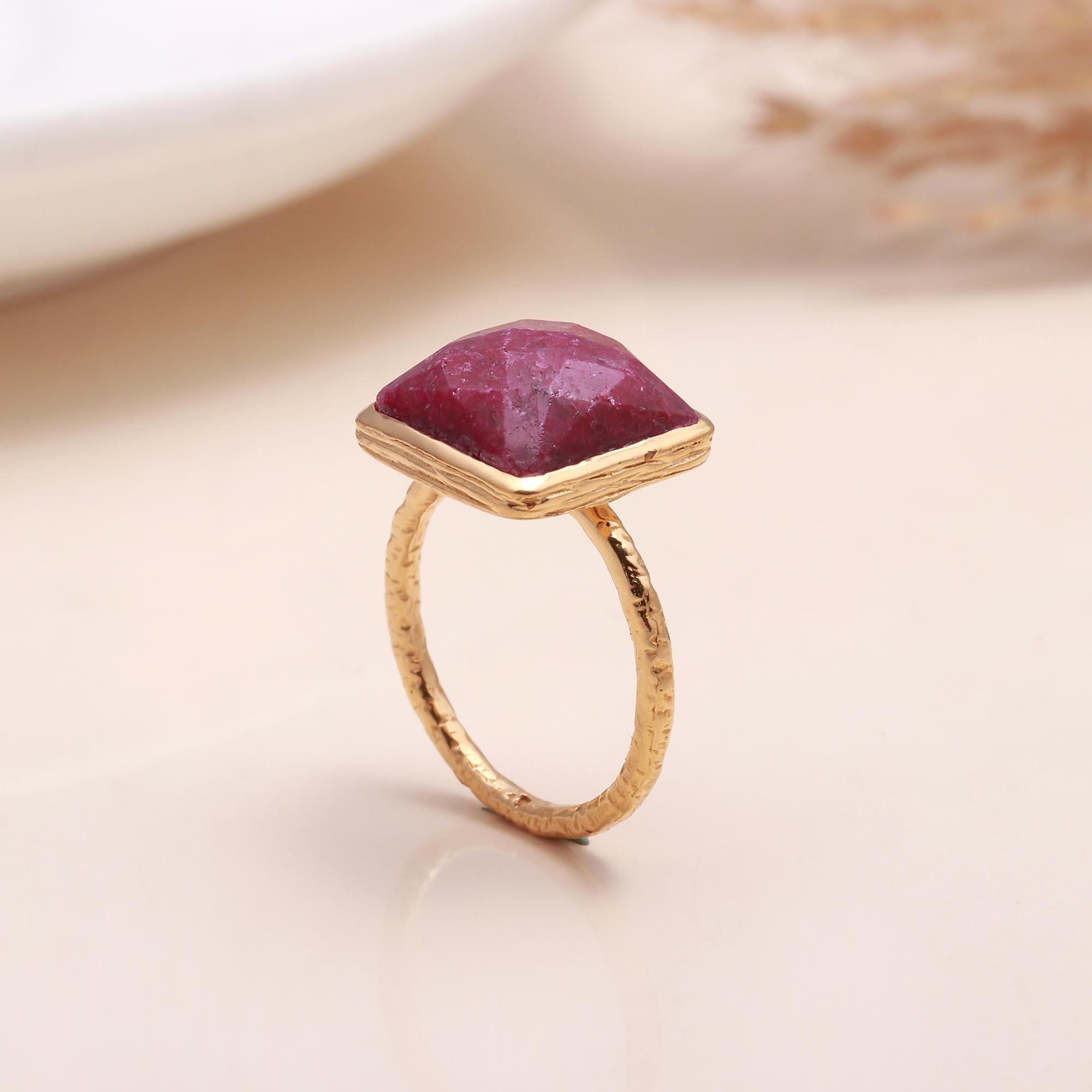 The Rustic Ruby Pyramid: Textured Gold Sugarloaf Ring