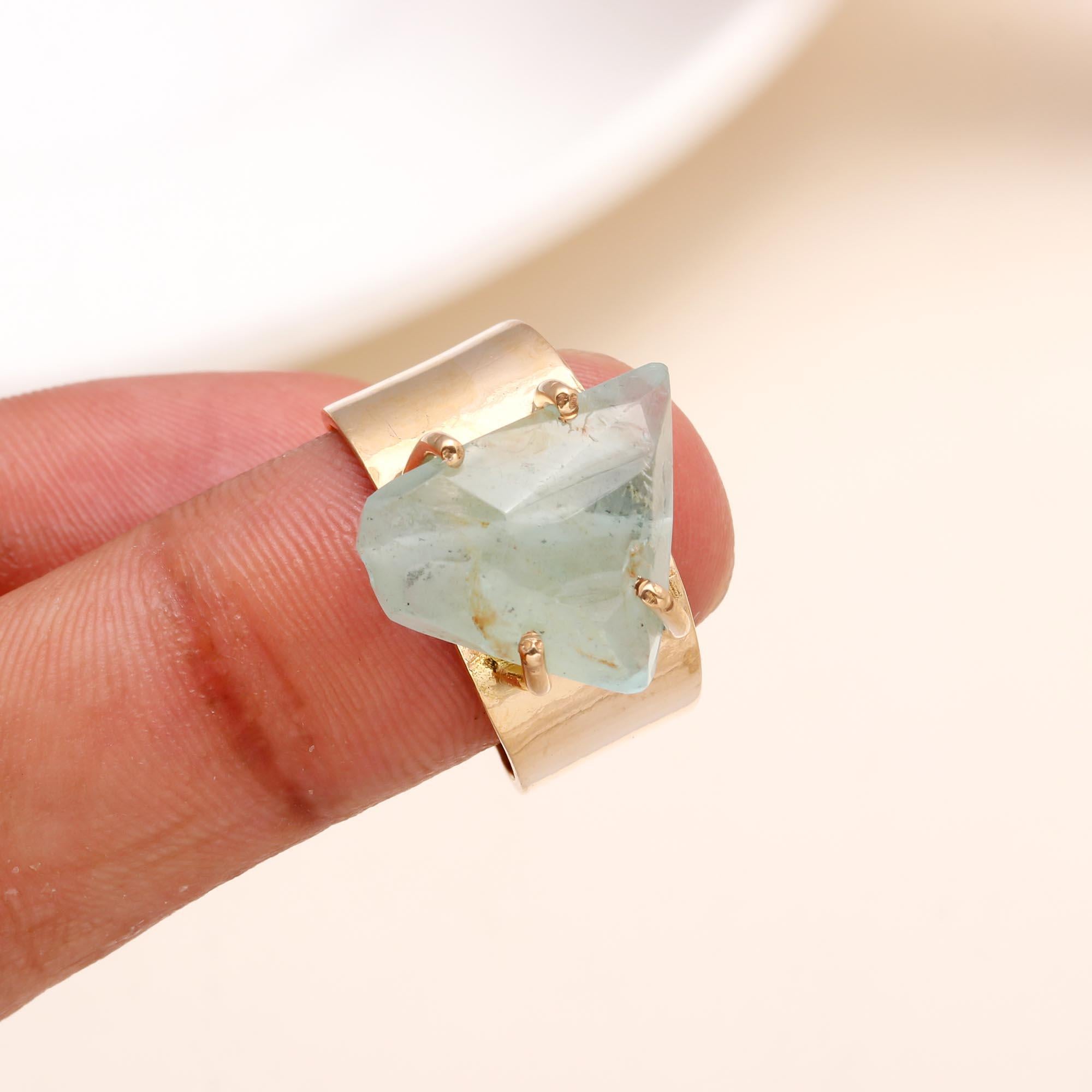 The Raw Aqua: Wide Gold Band with Rough Stone