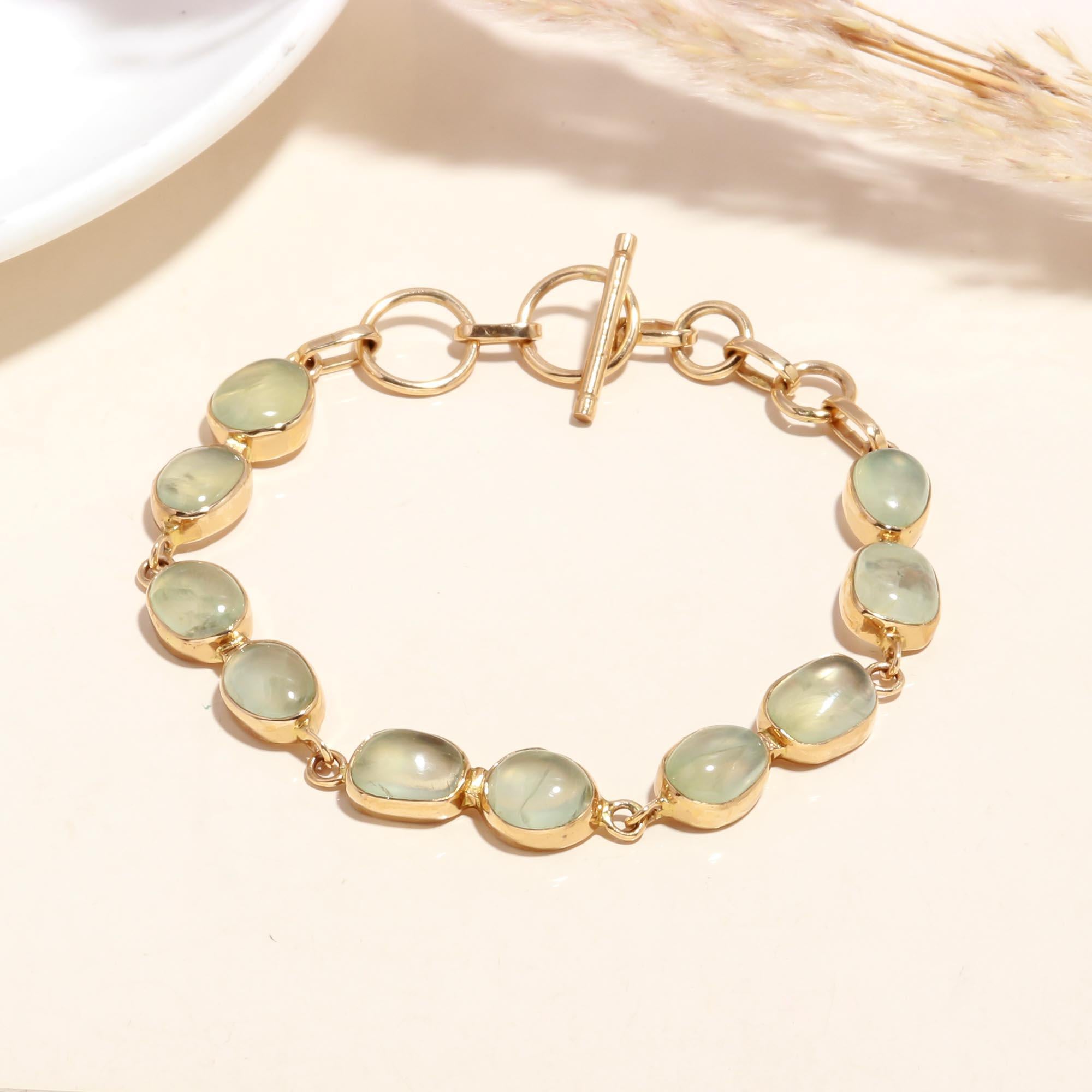 The Mint Essence: Green Amethyst Gold Vermeil Toggle Bracelet