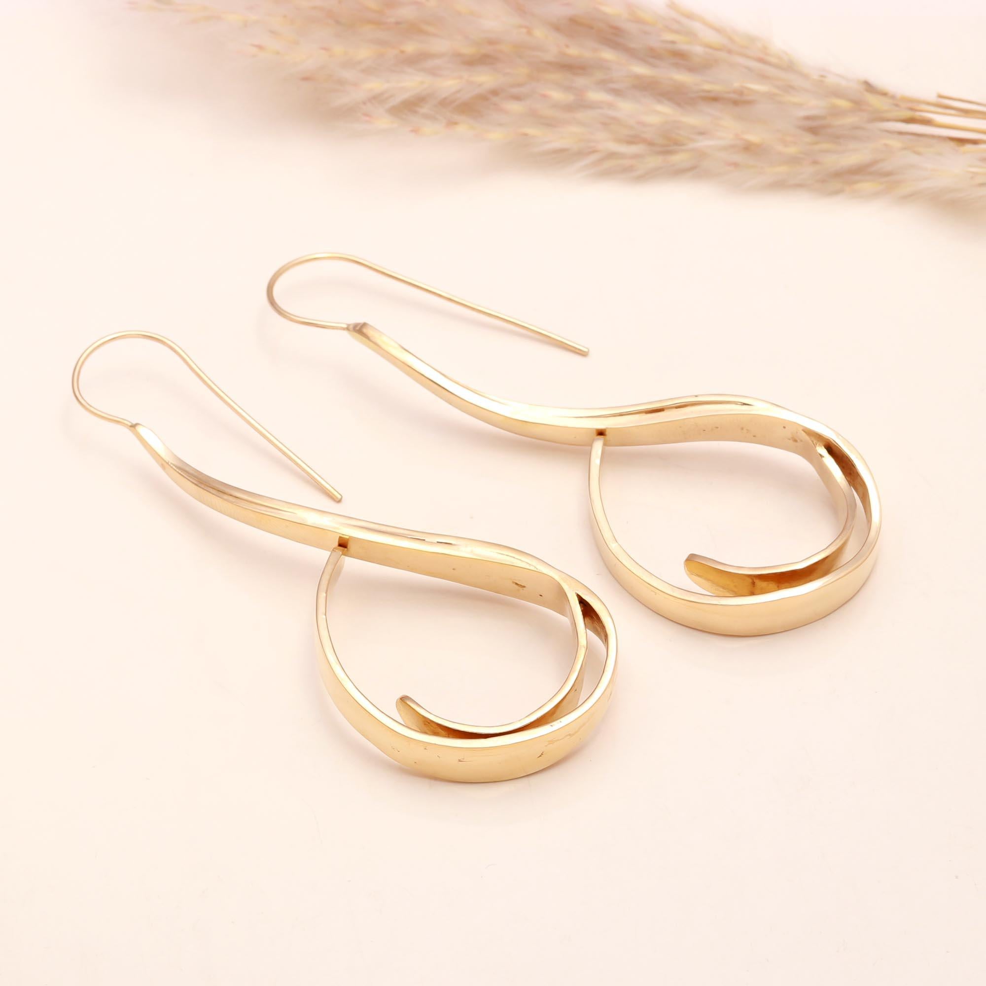 The Liquid Ribbon: Abstract Gold Loop Earrings