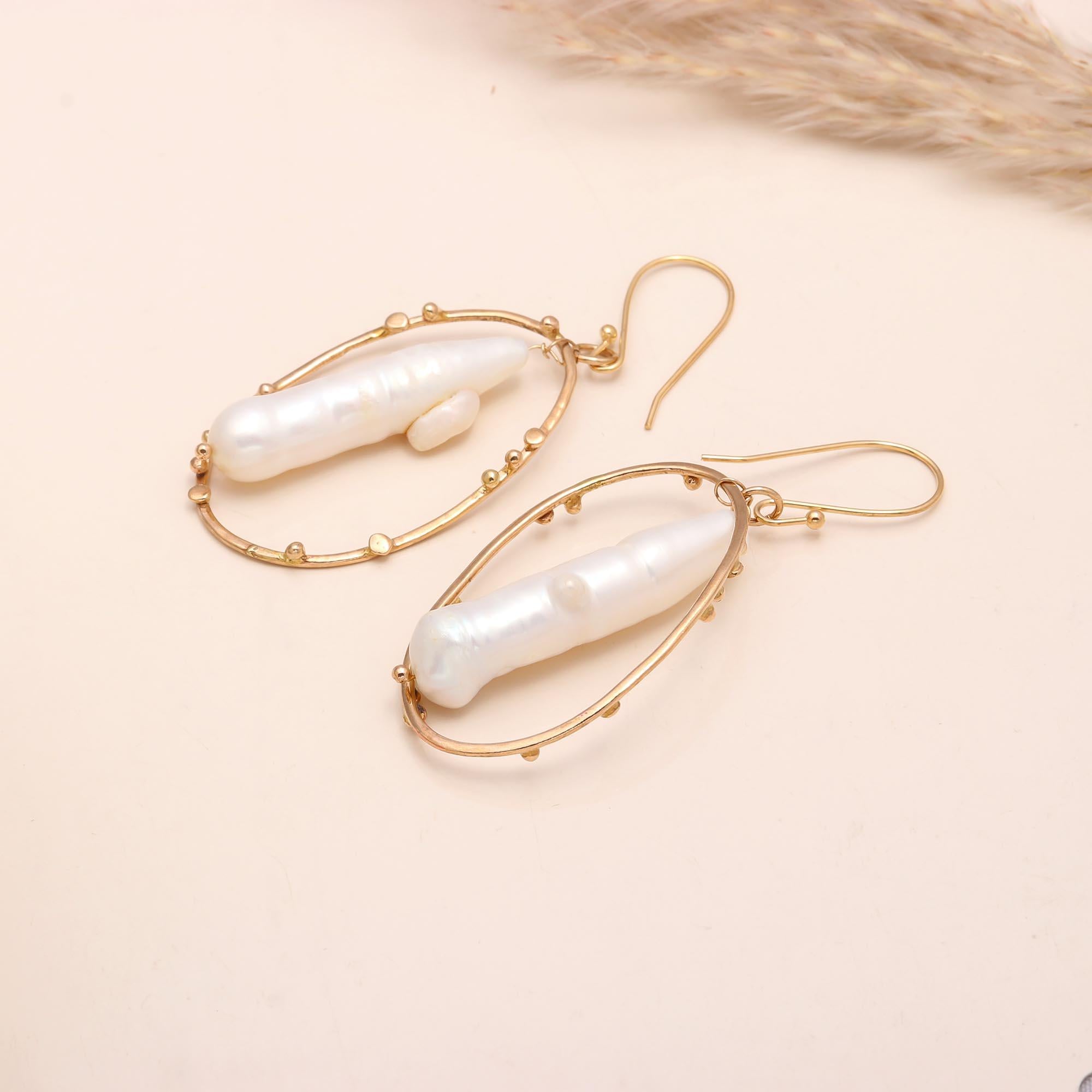 The Baroque Oval: Pearl & Wire Frame Earrings