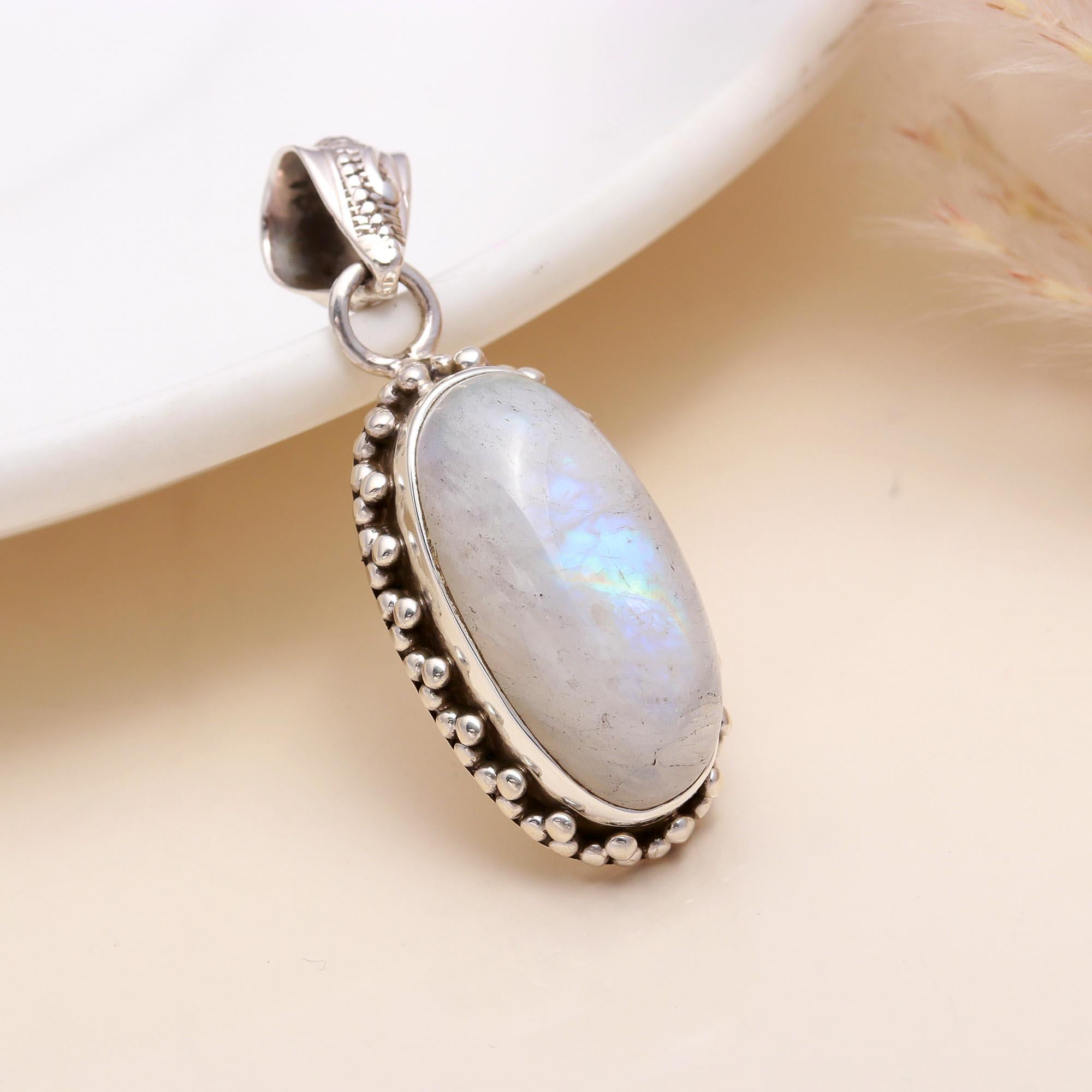 925 Sterling Silver Rainbow Moonstone Pendant