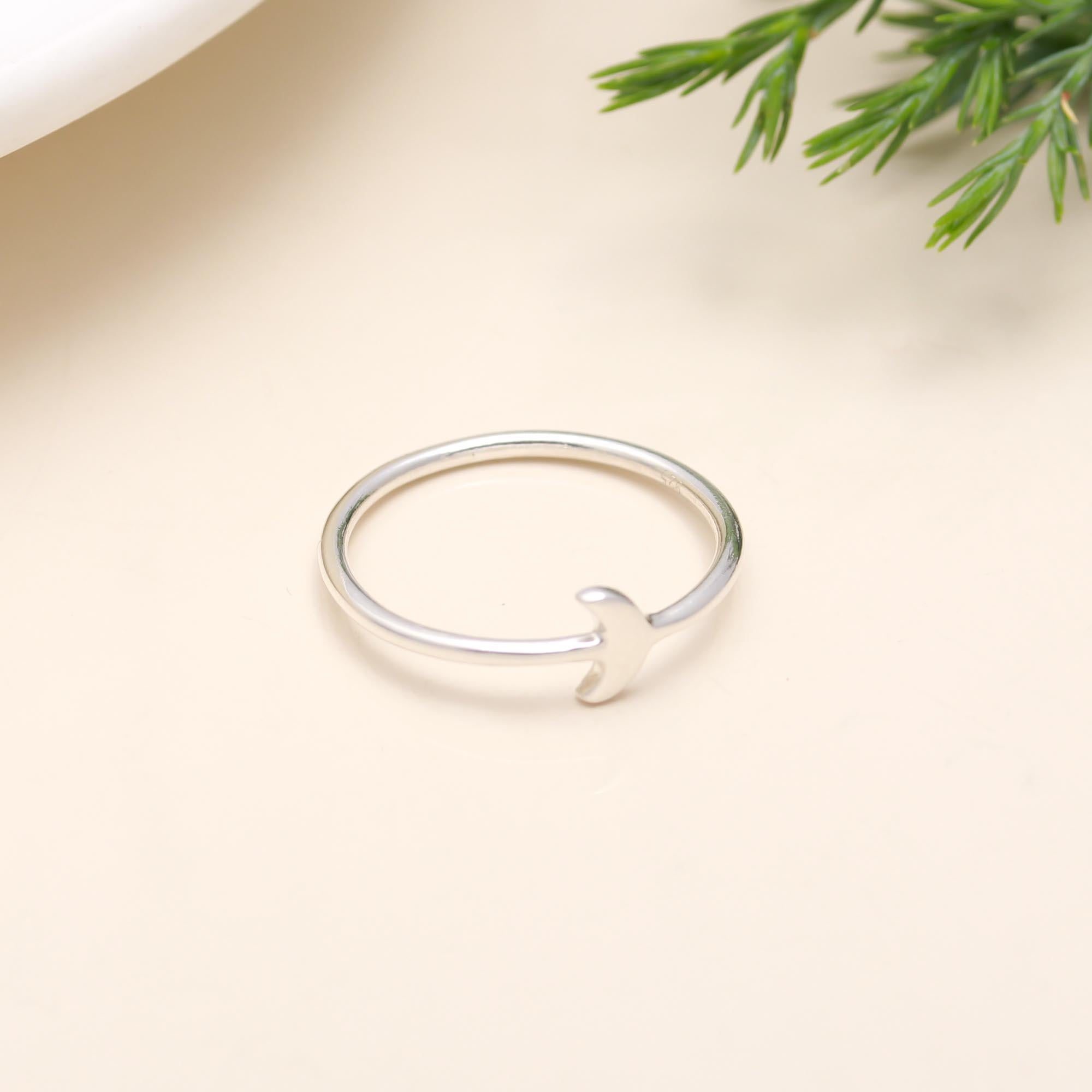 The Lunar Silhouette: Silver Crescent Moon Ring
