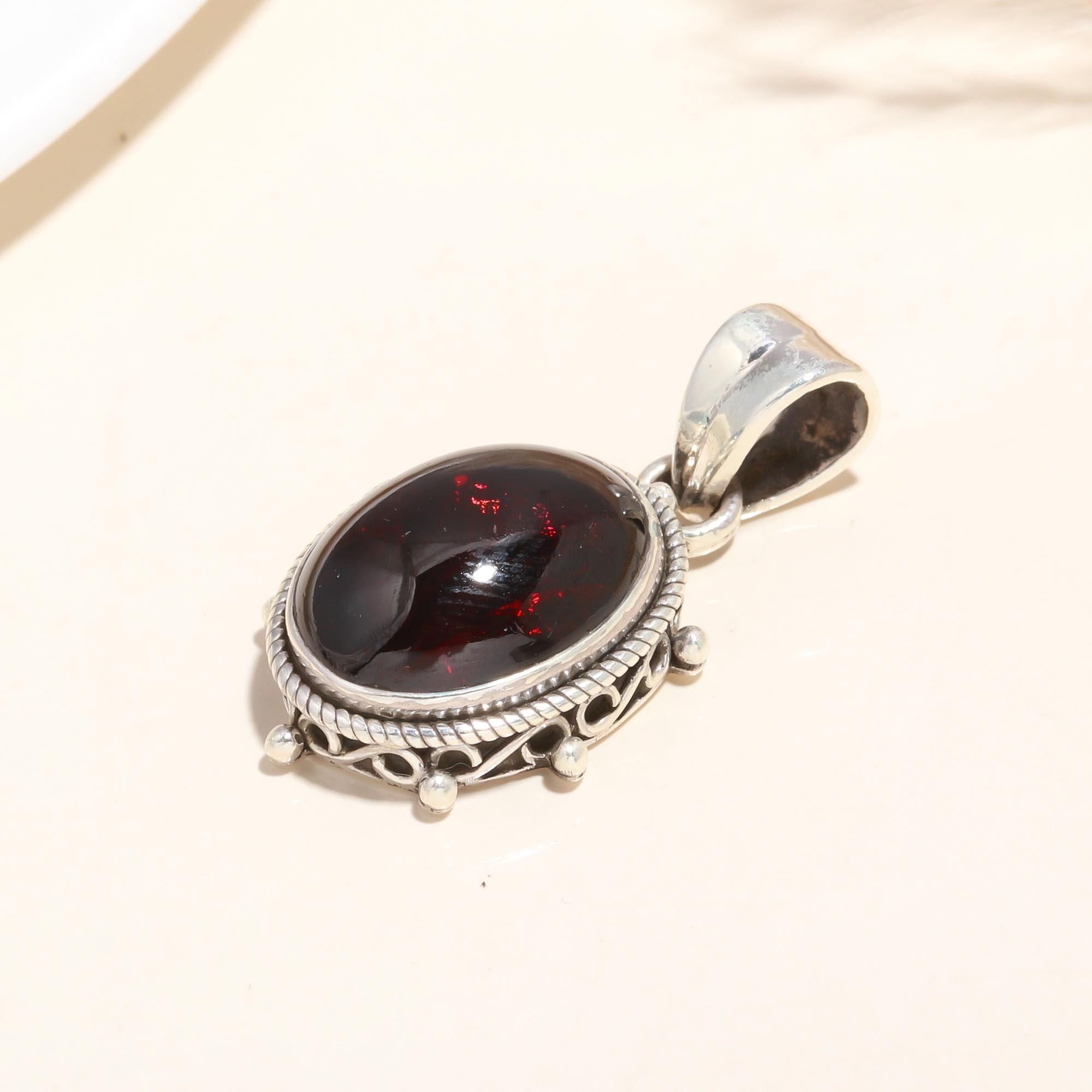 925 Sterling Silver Red Garnet Gemstone Pendant