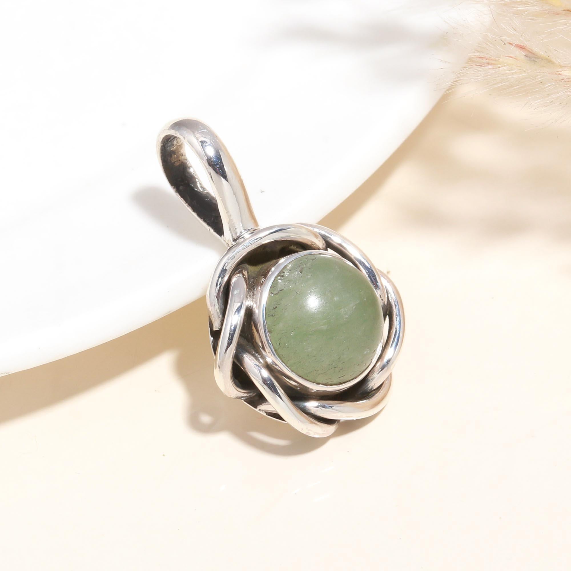 925 Sterling Silver Green Aventurine Handmade Celtic Knot Pendant