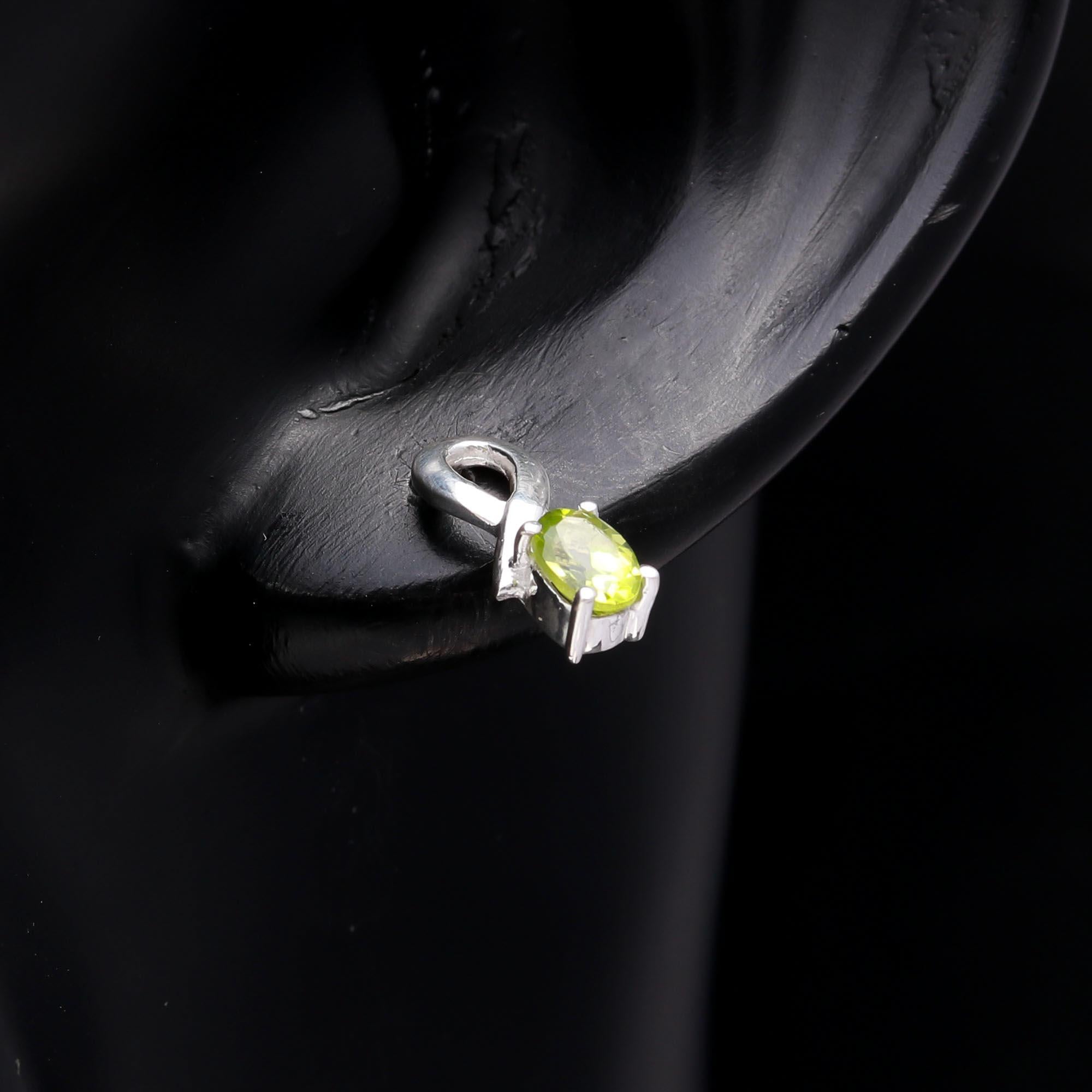 925 Sterling Silver Peridot Stud Earrings