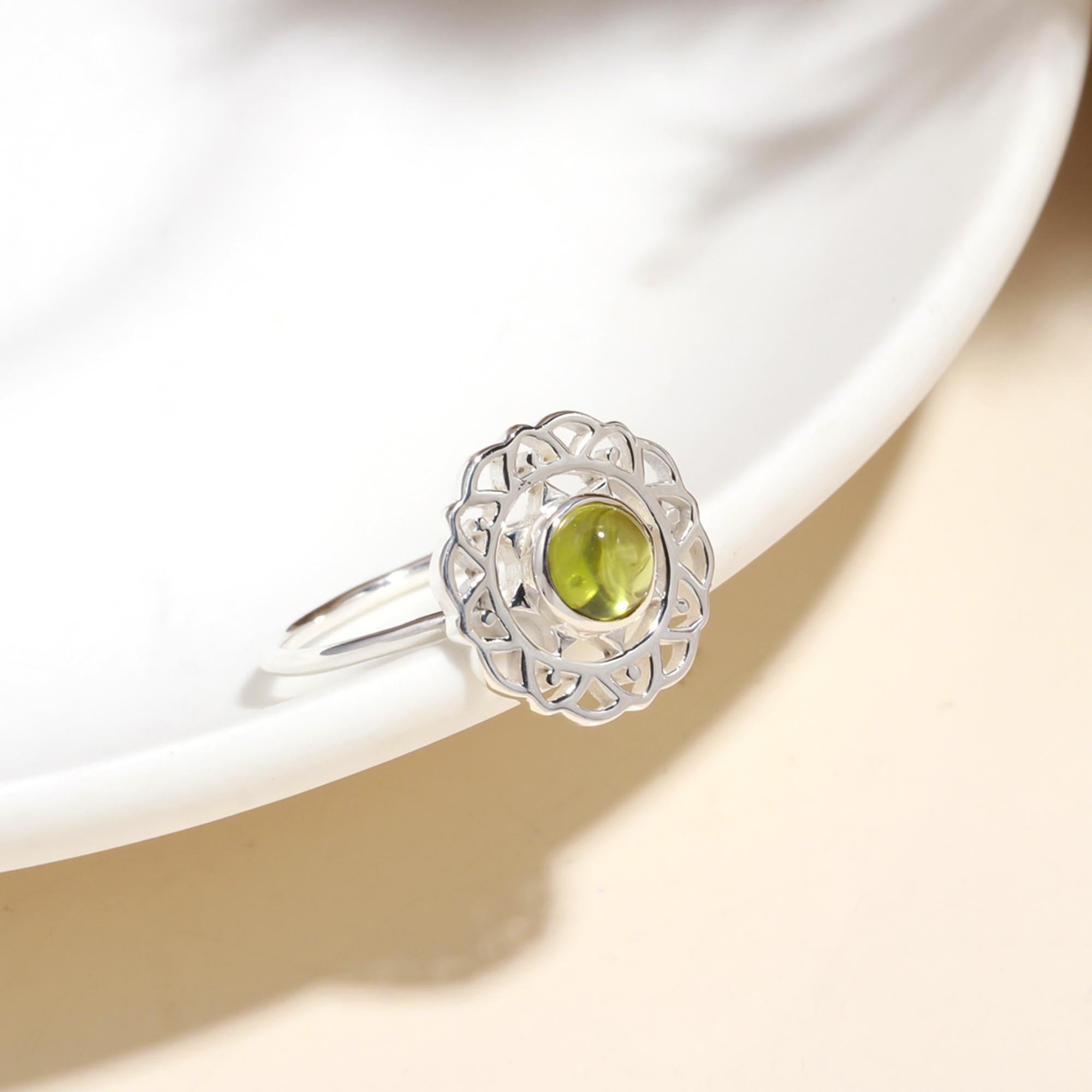 925 Sterling Silver Peridot Mandala Ring