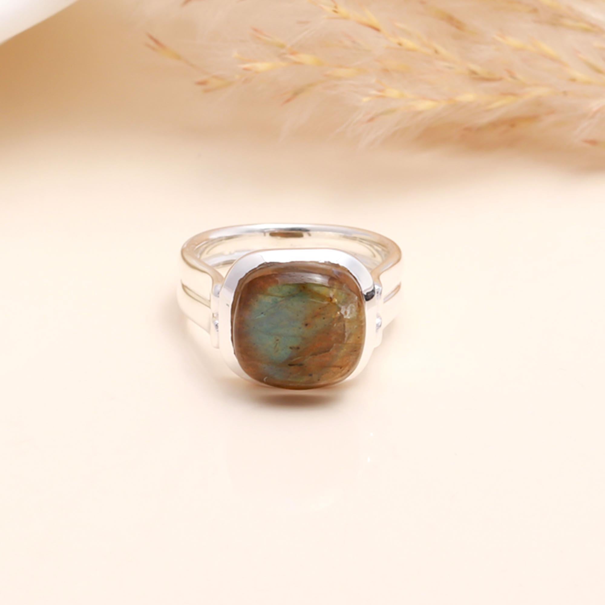 925 Sterling Silver Labradorite Ring