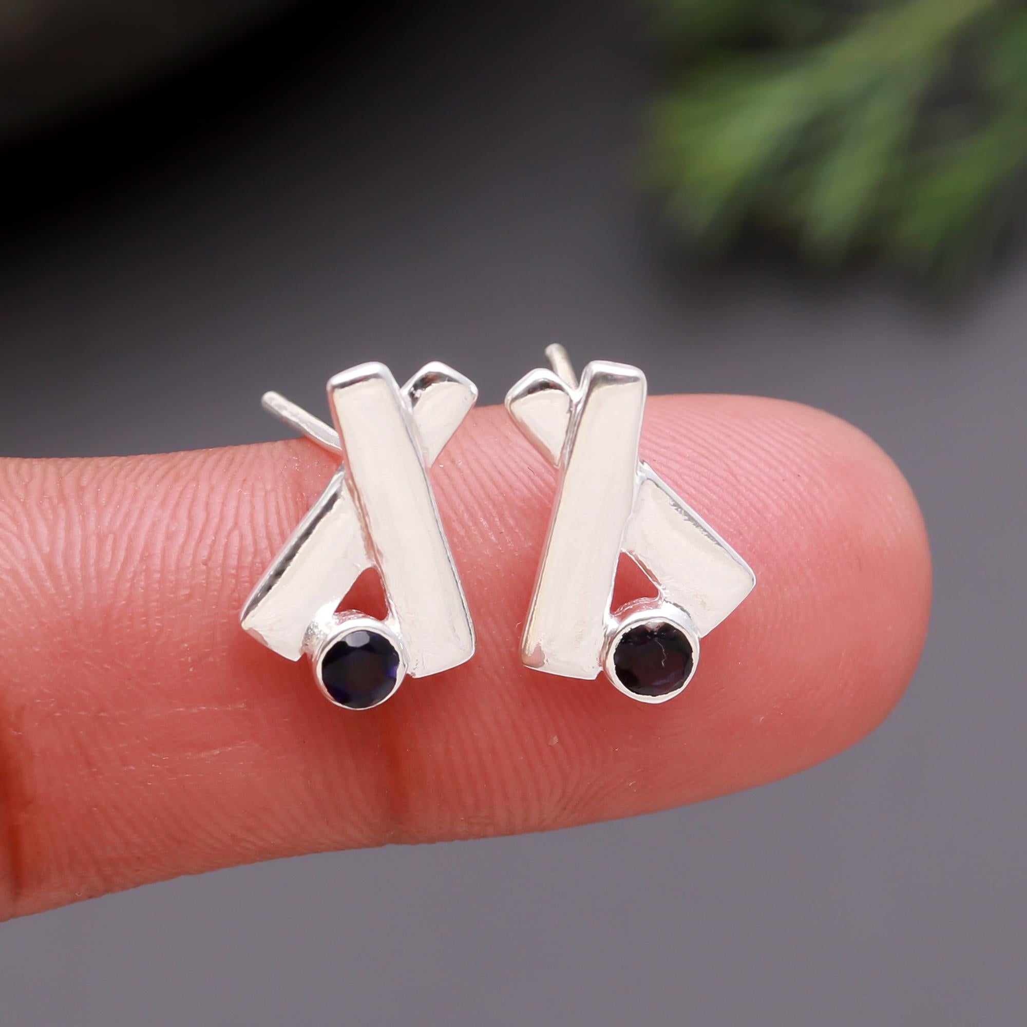 925 Silver Blue Sapphire Stud Earrings