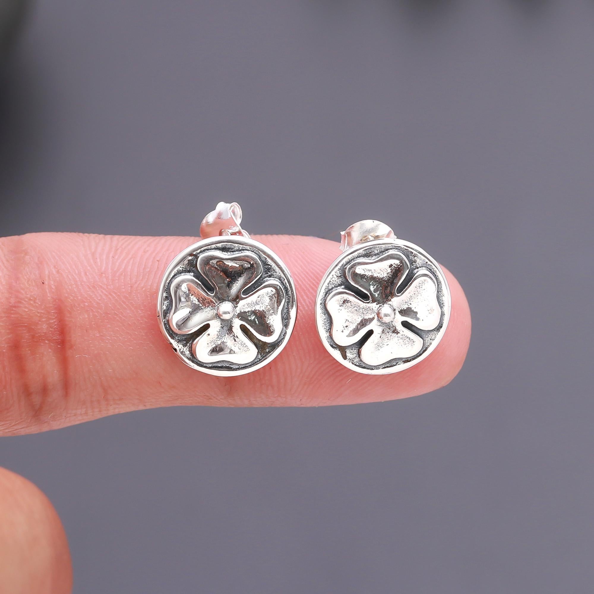 925 Silver Round Flower Stud Earrings
