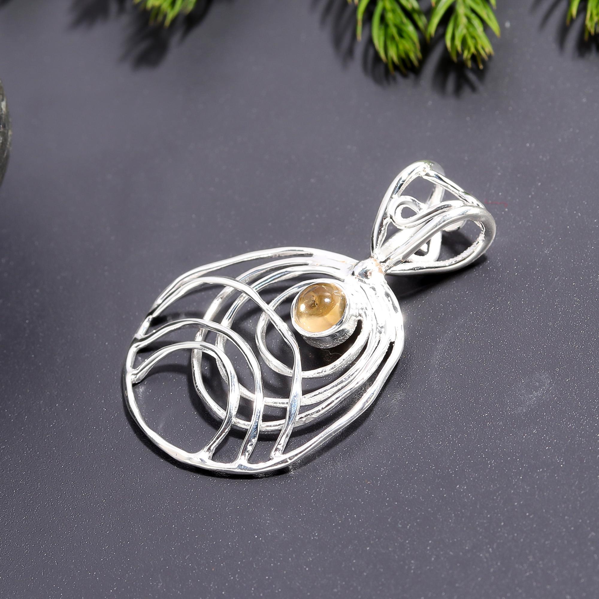 925 Silver Labradorite Pendant