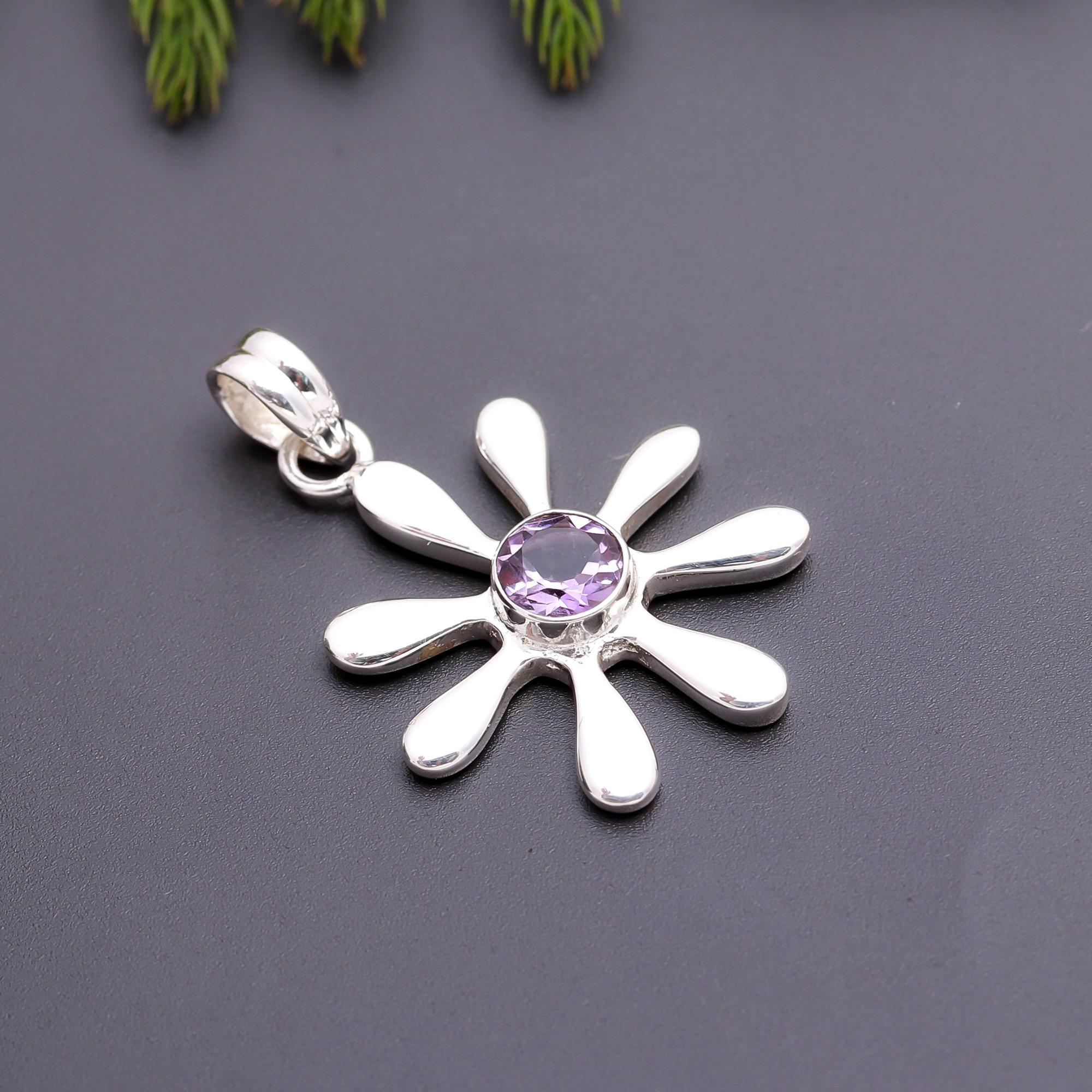 925 Silver Amethyst Flower Pendant