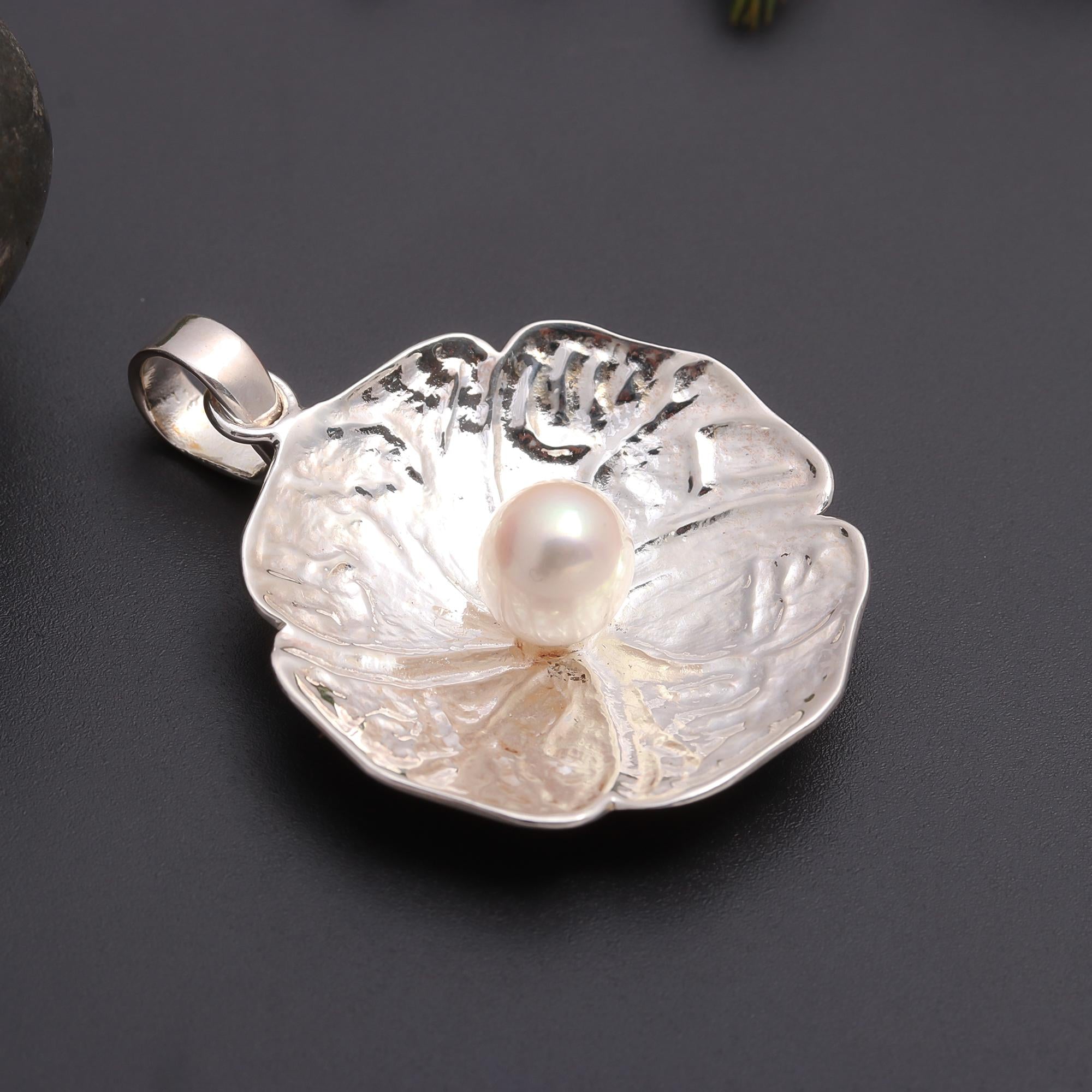 925 Silver Freshwater Pearl Pendant