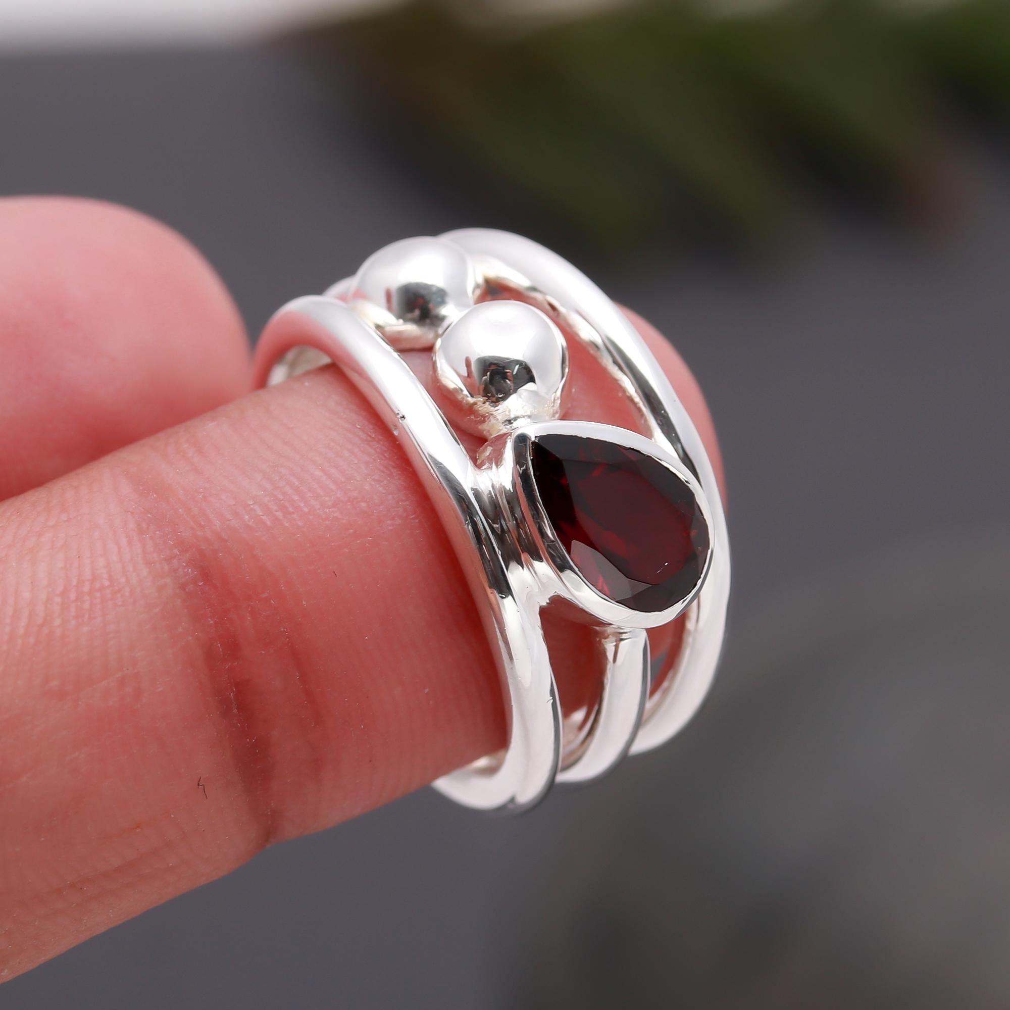925 Silver Garnet Designer Band Ring