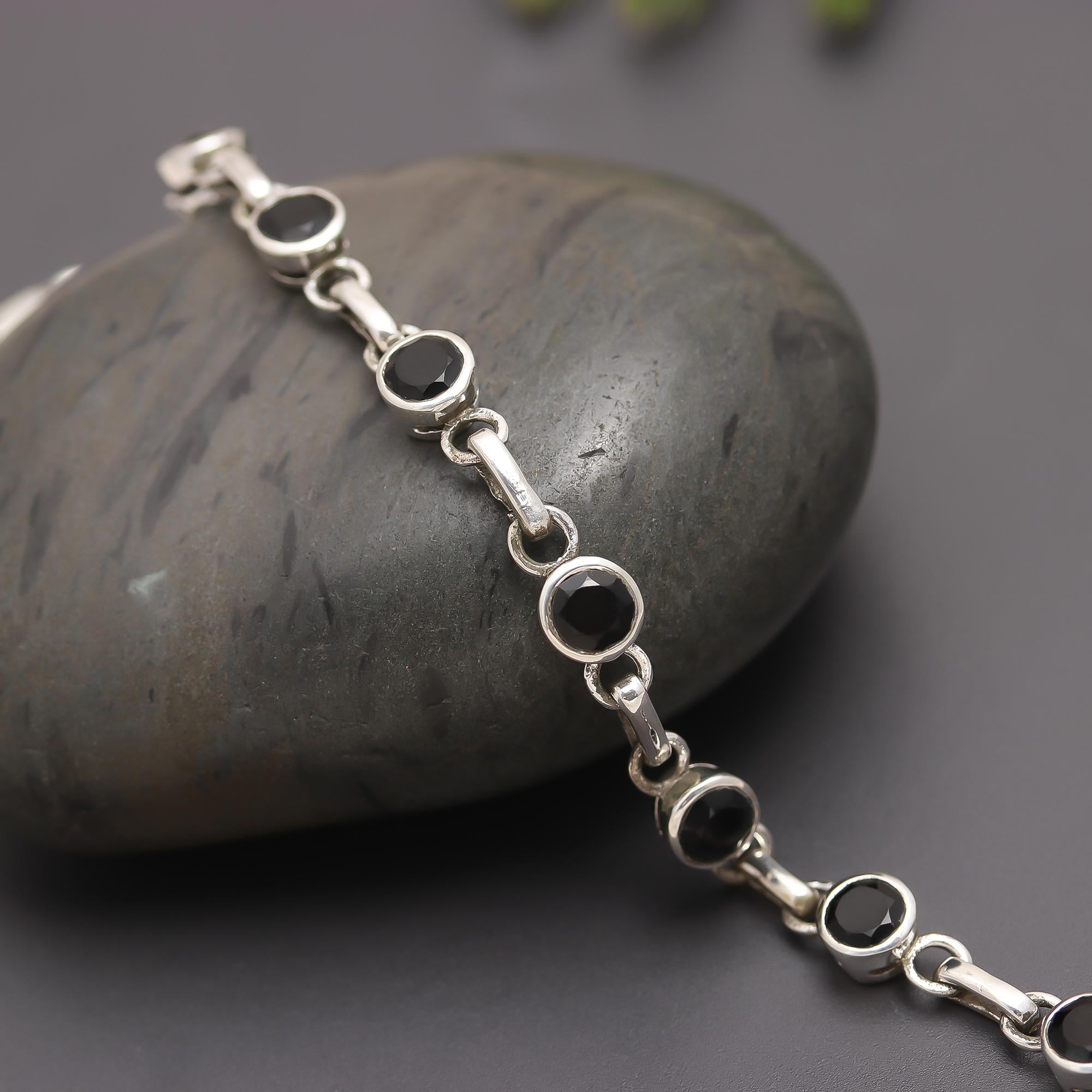 925 Silver Black Onyx Round Link Bracelet