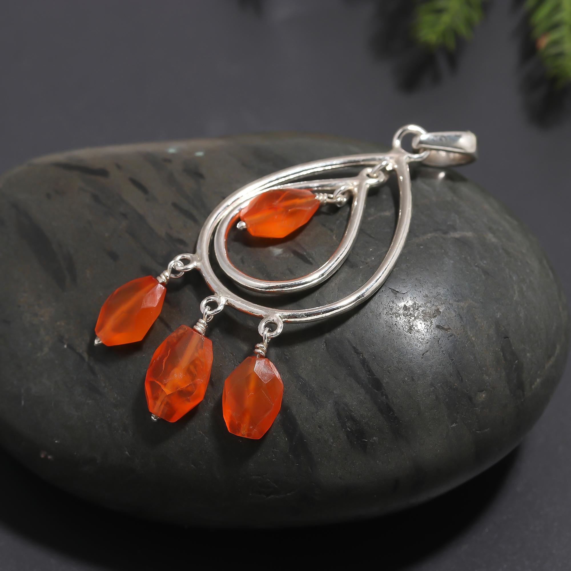 925 Silver Carnelian Teardrop Pendant