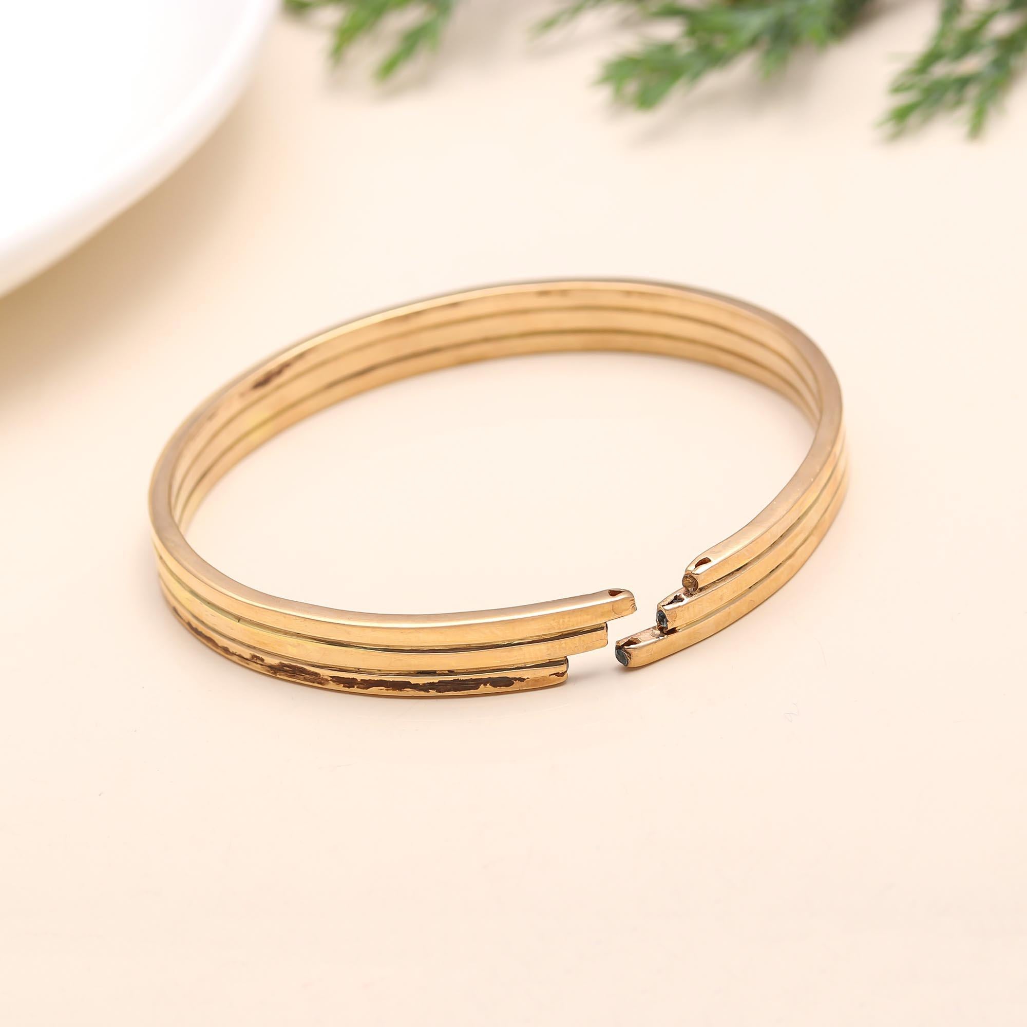 The Tiered Trinity: Triple Band Gold Vermeil Bangle