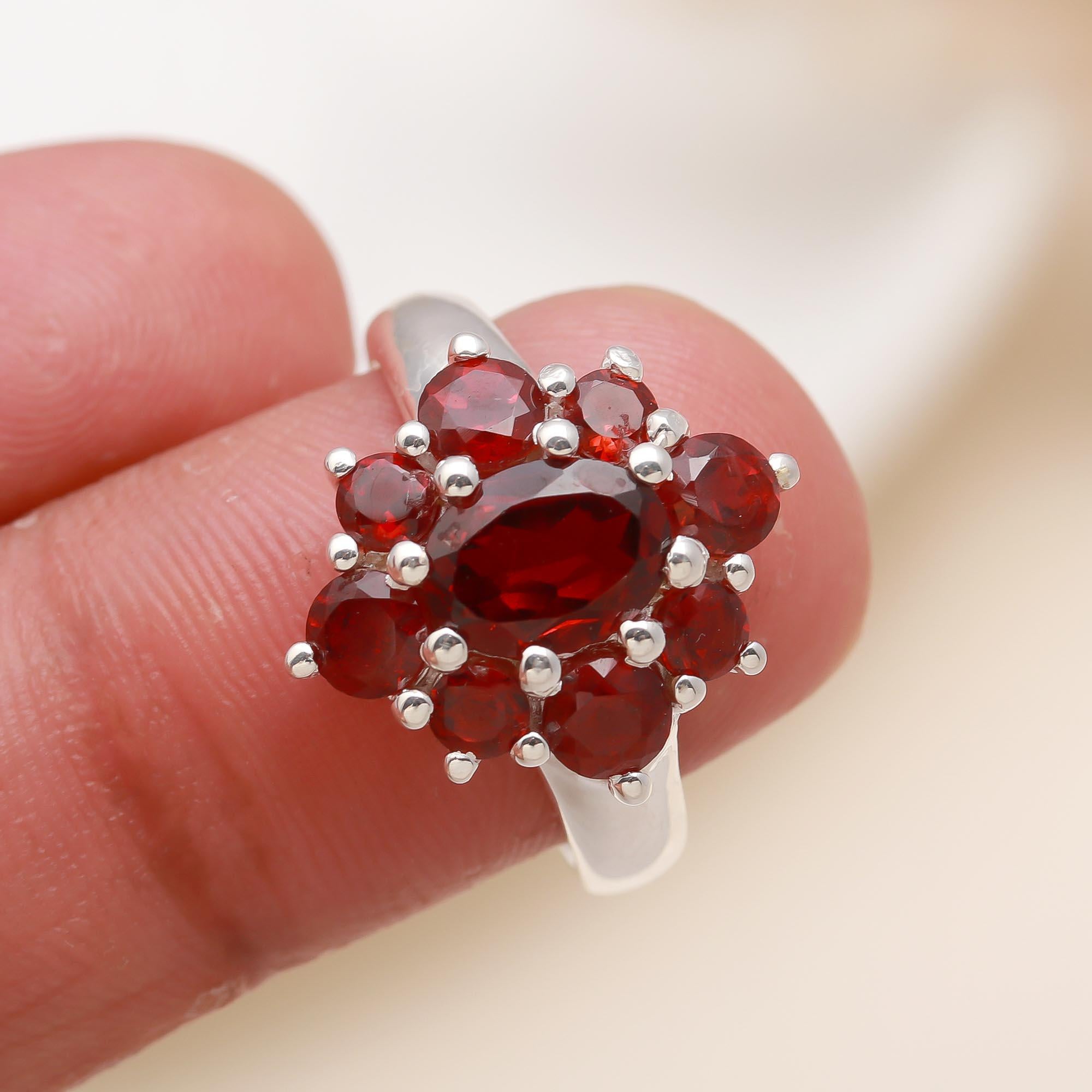 925 Silver Garnet Cluster Floral Ring