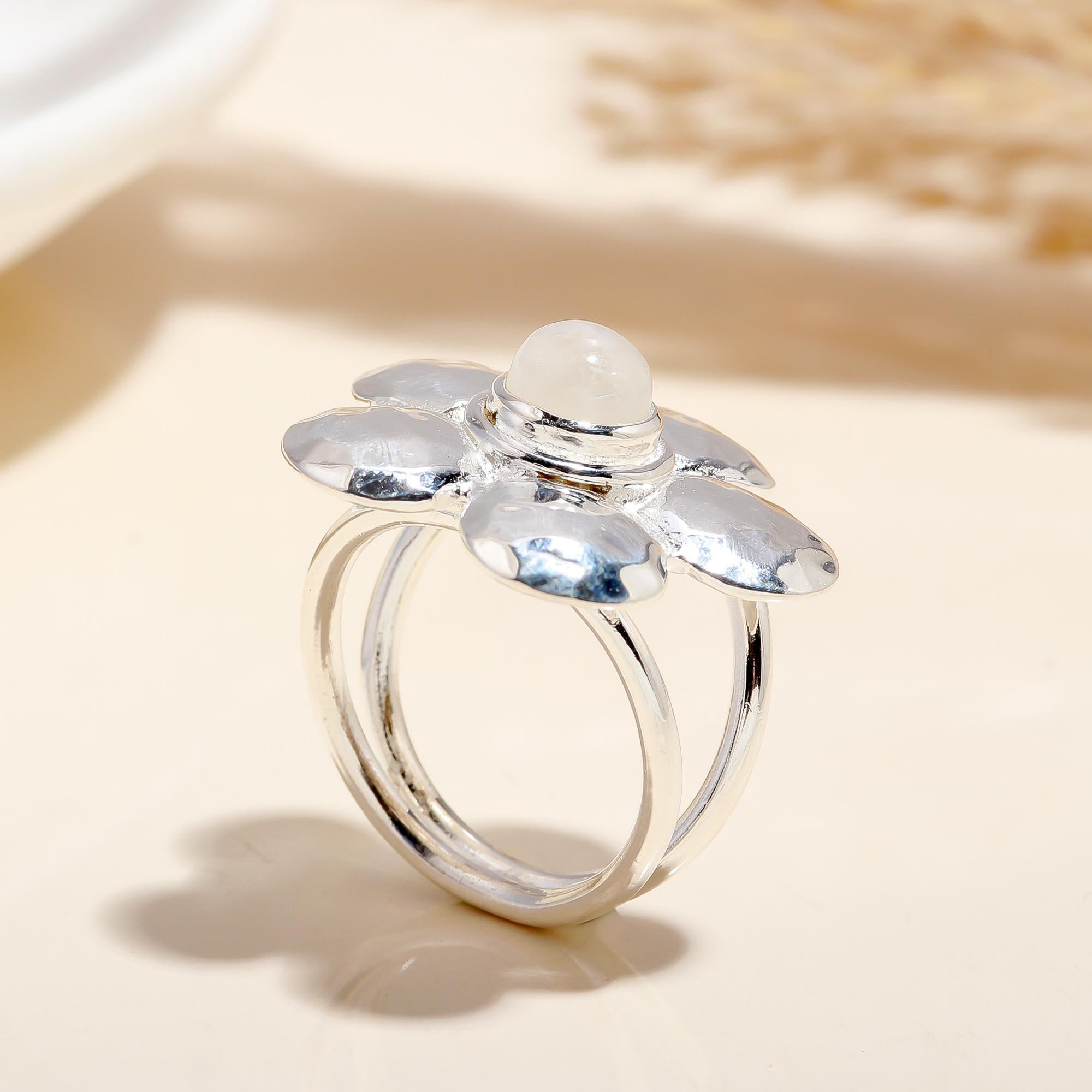 925 Silver Hammered Flower Ring
