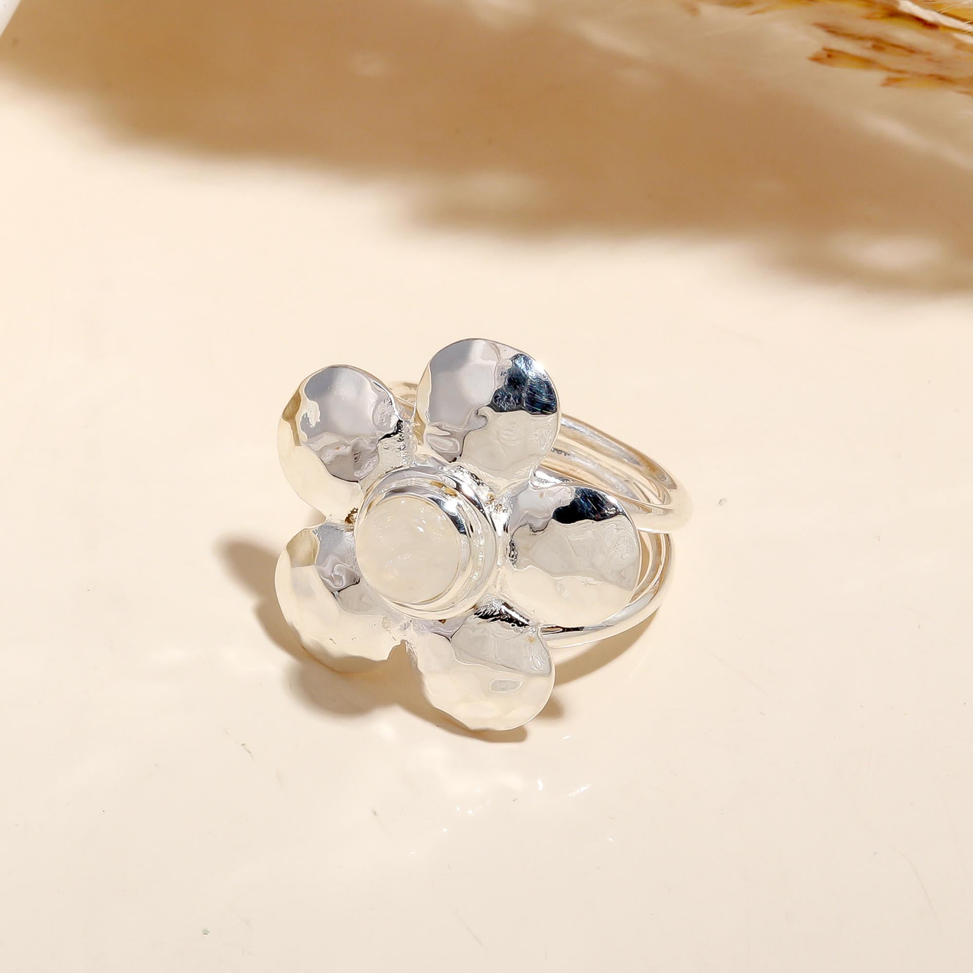 925 Silver Hammered Flower Ring