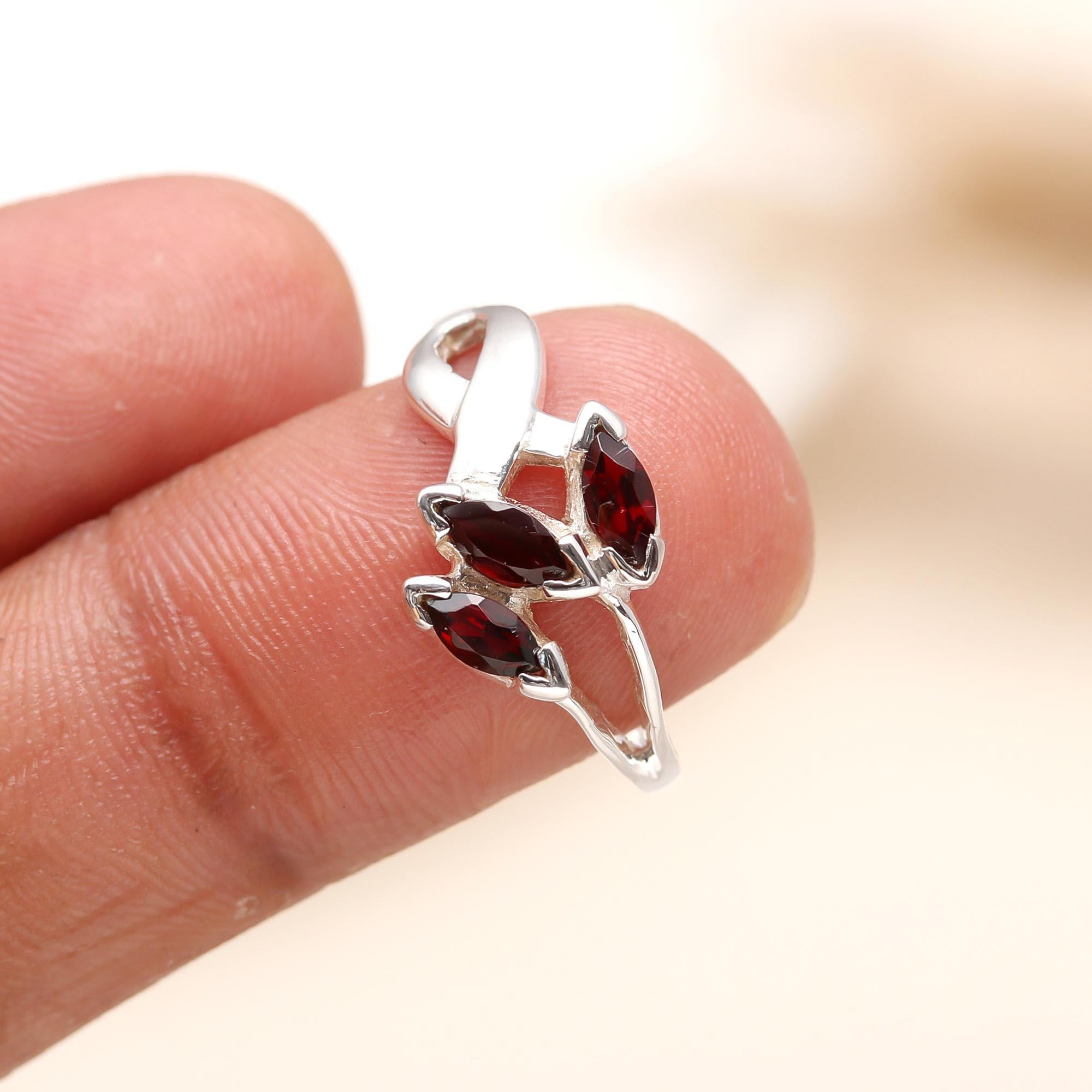 925 Silver Marquise Garnet Ring
