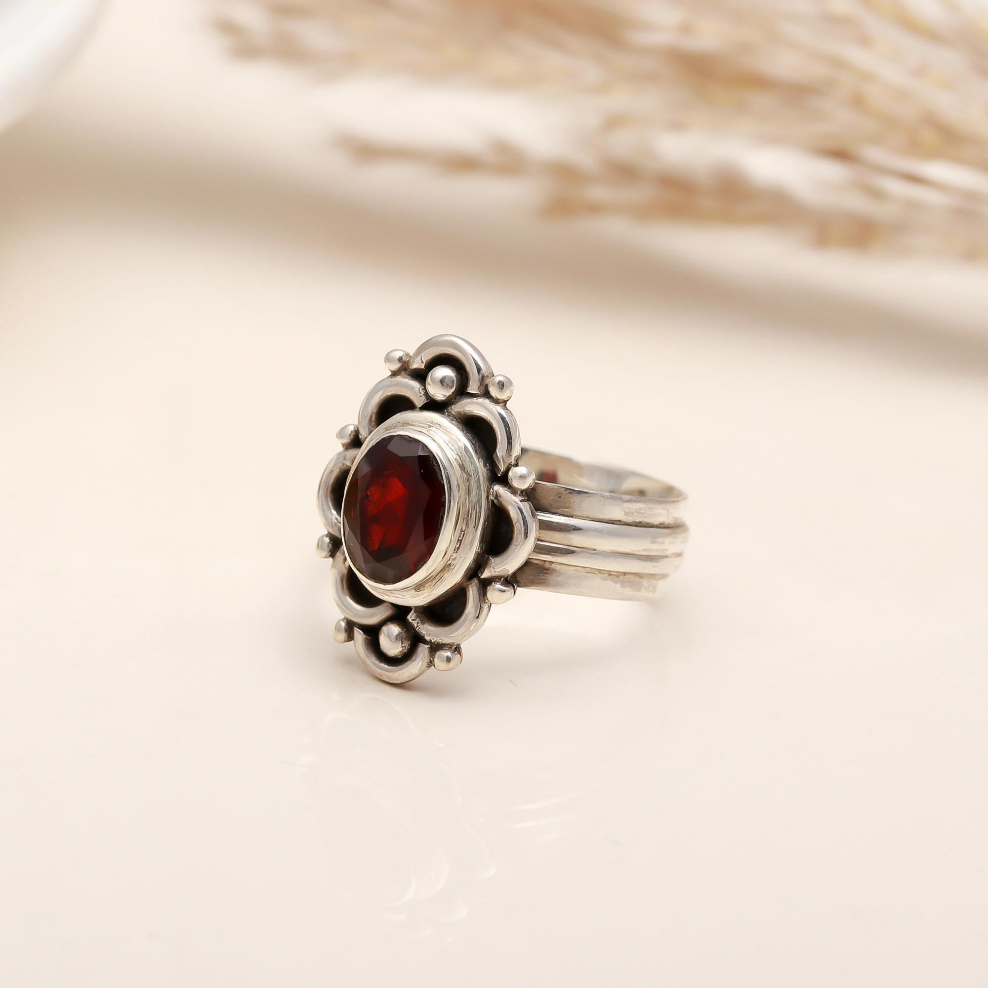 925 Silver Garnet Floral Ring