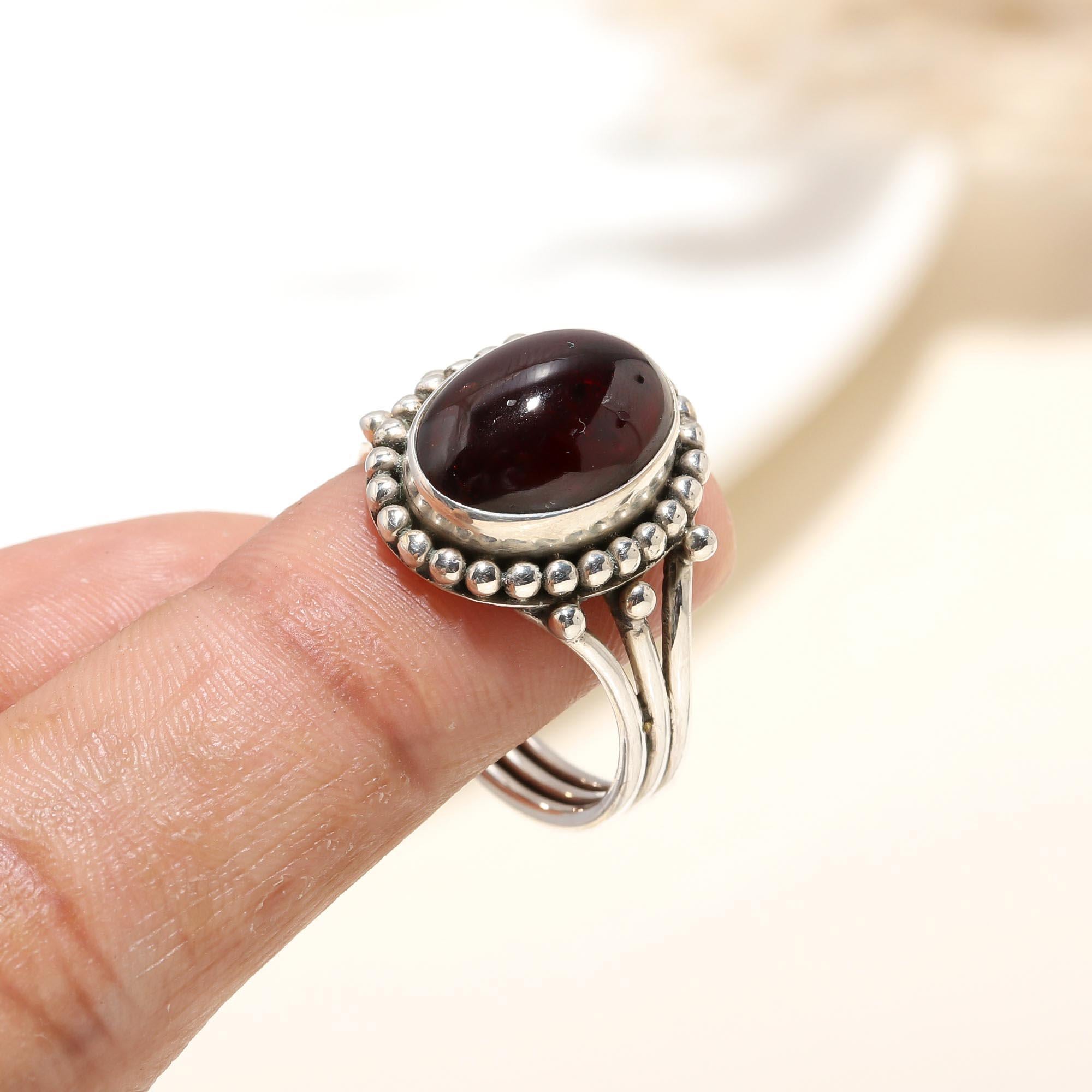 925 Silver Oval Garnet Ring