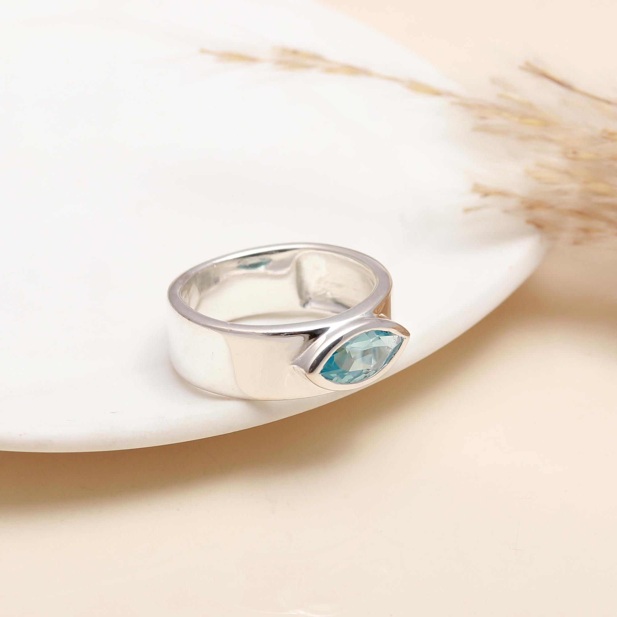 925 Silver Blue Topaz Band Ring