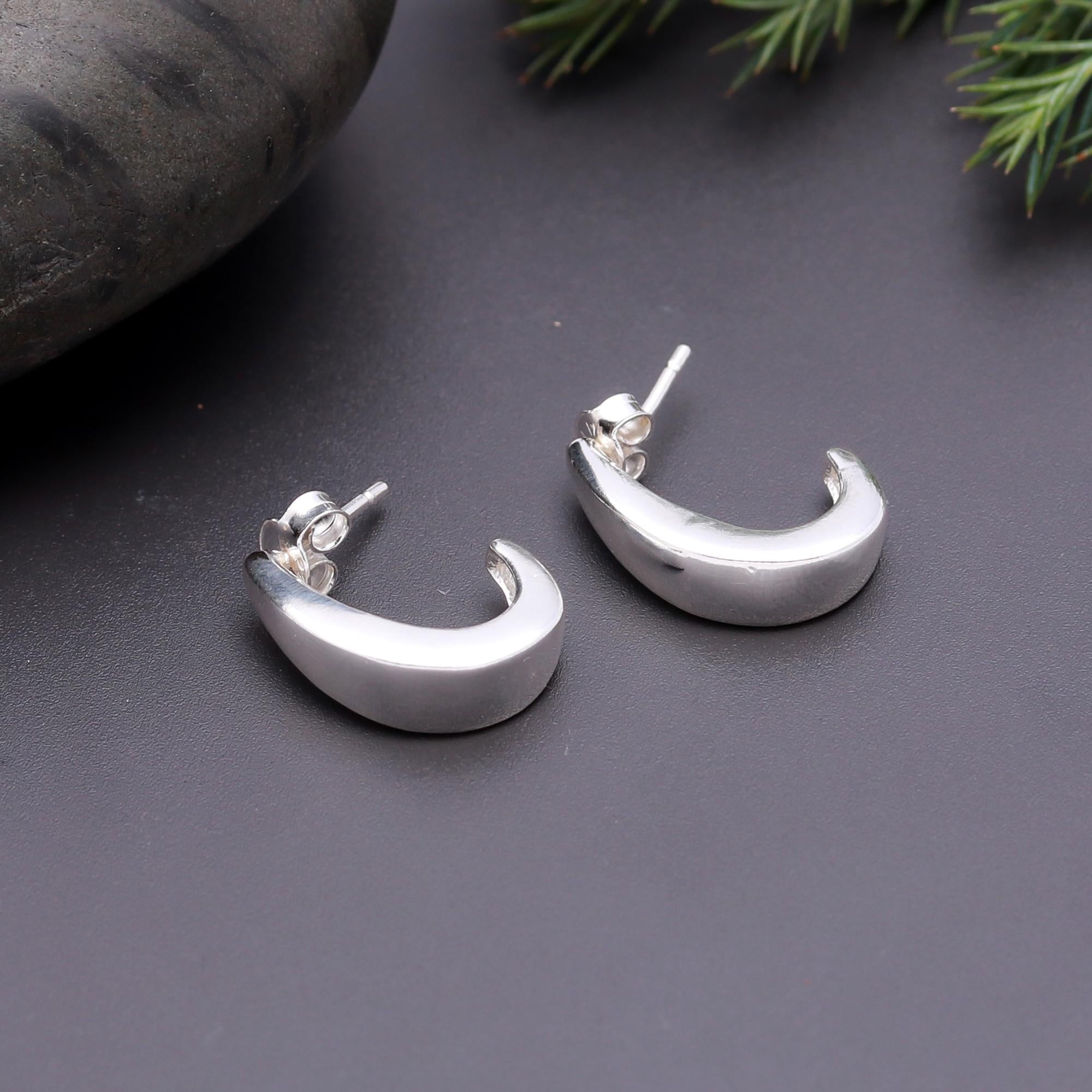 925 Silver Chunky Crescent Hoop Stud Earrings