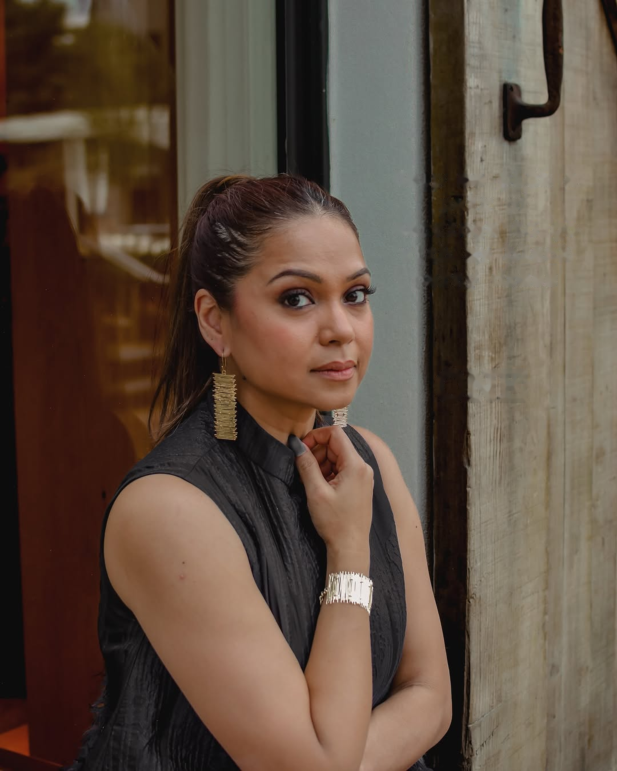 The Golden Fringe: Textured Linear Drop Earrings